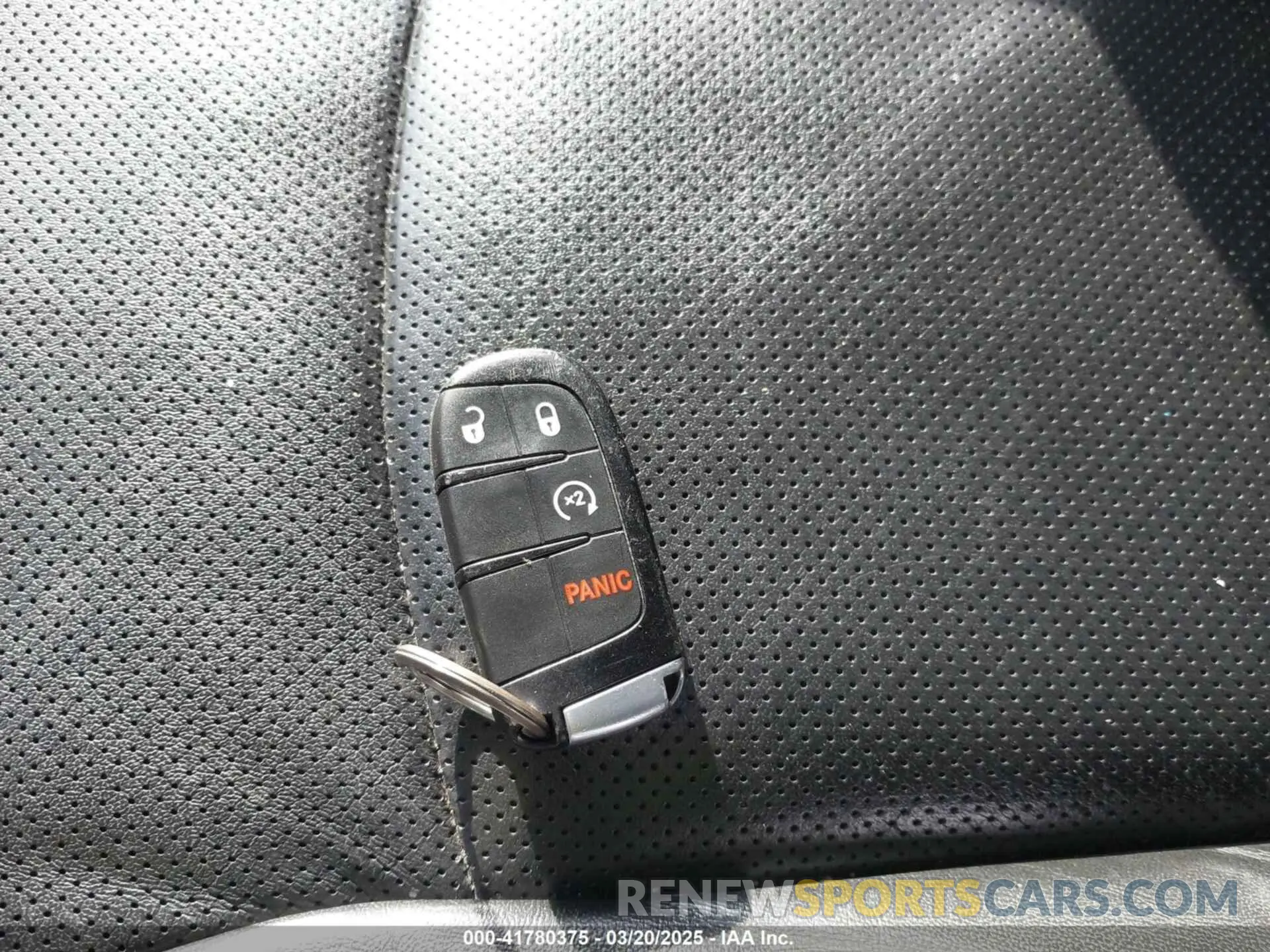 11 Photograph of a damaged car 3C4PDDEG9KT764693 DODGE JOURNEY 2019