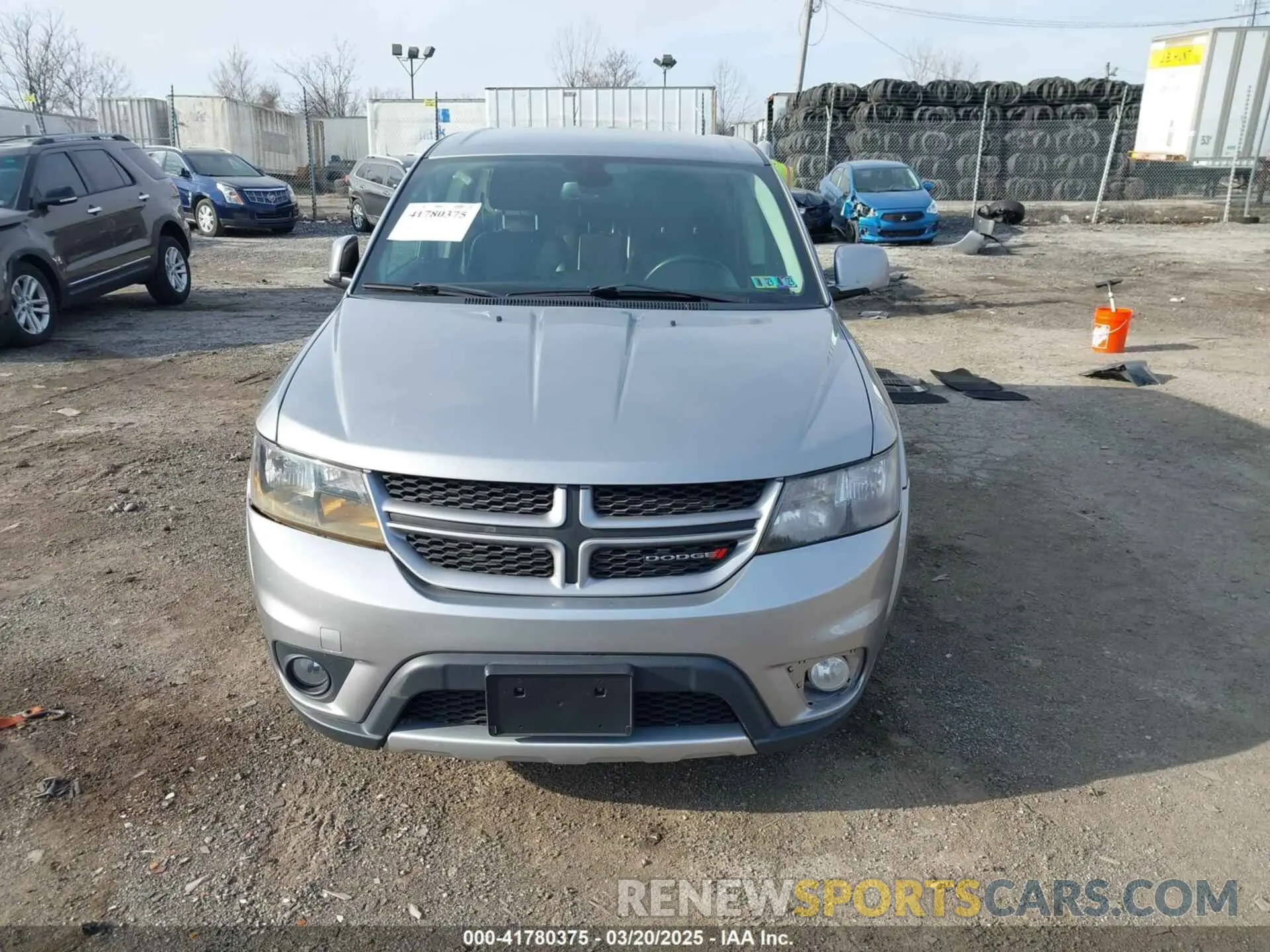 13 Photograph of a damaged car 3C4PDDEG9KT764693 DODGE JOURNEY 2019