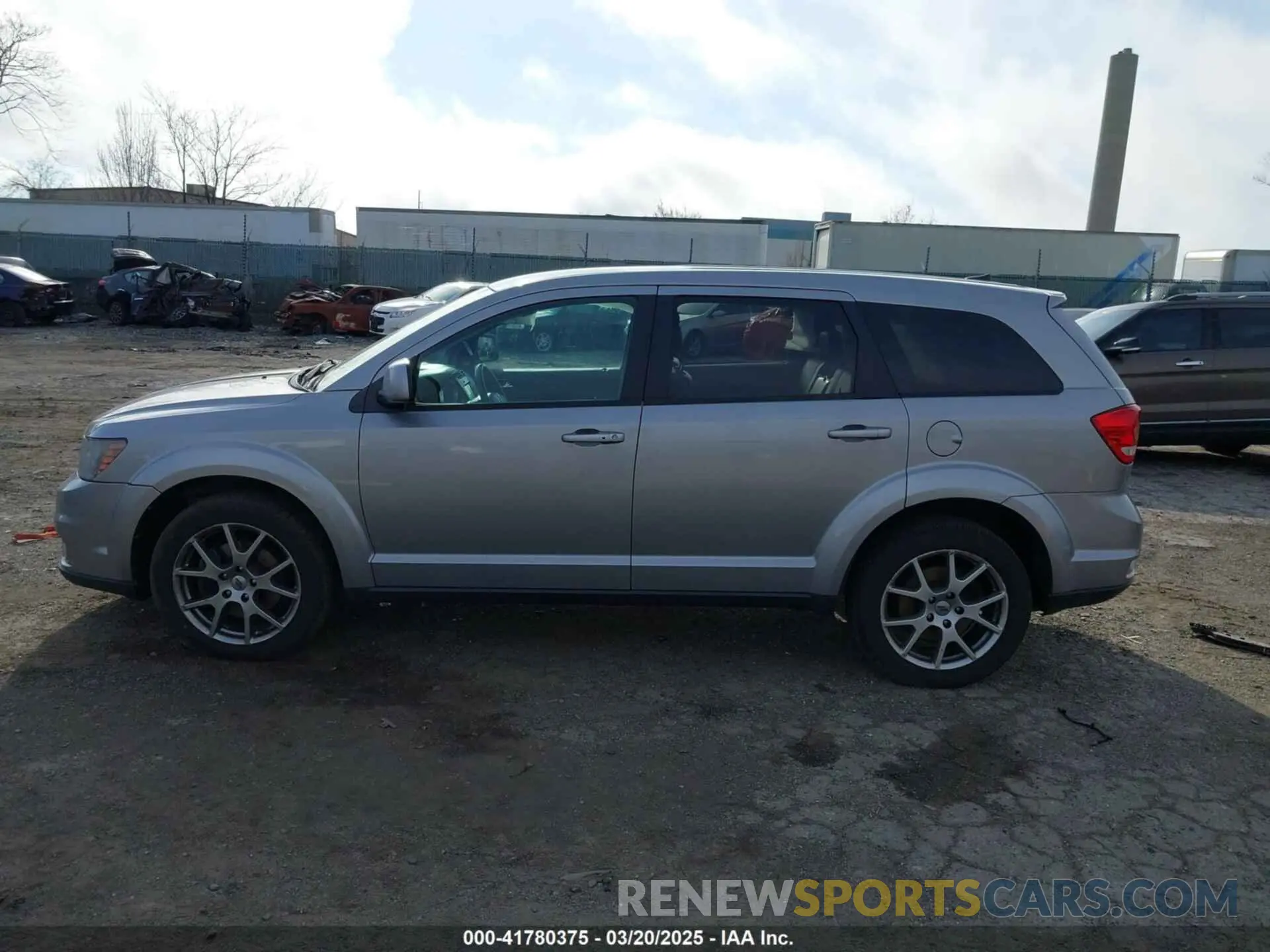 15 Photograph of a damaged car 3C4PDDEG9KT764693 DODGE JOURNEY 2019