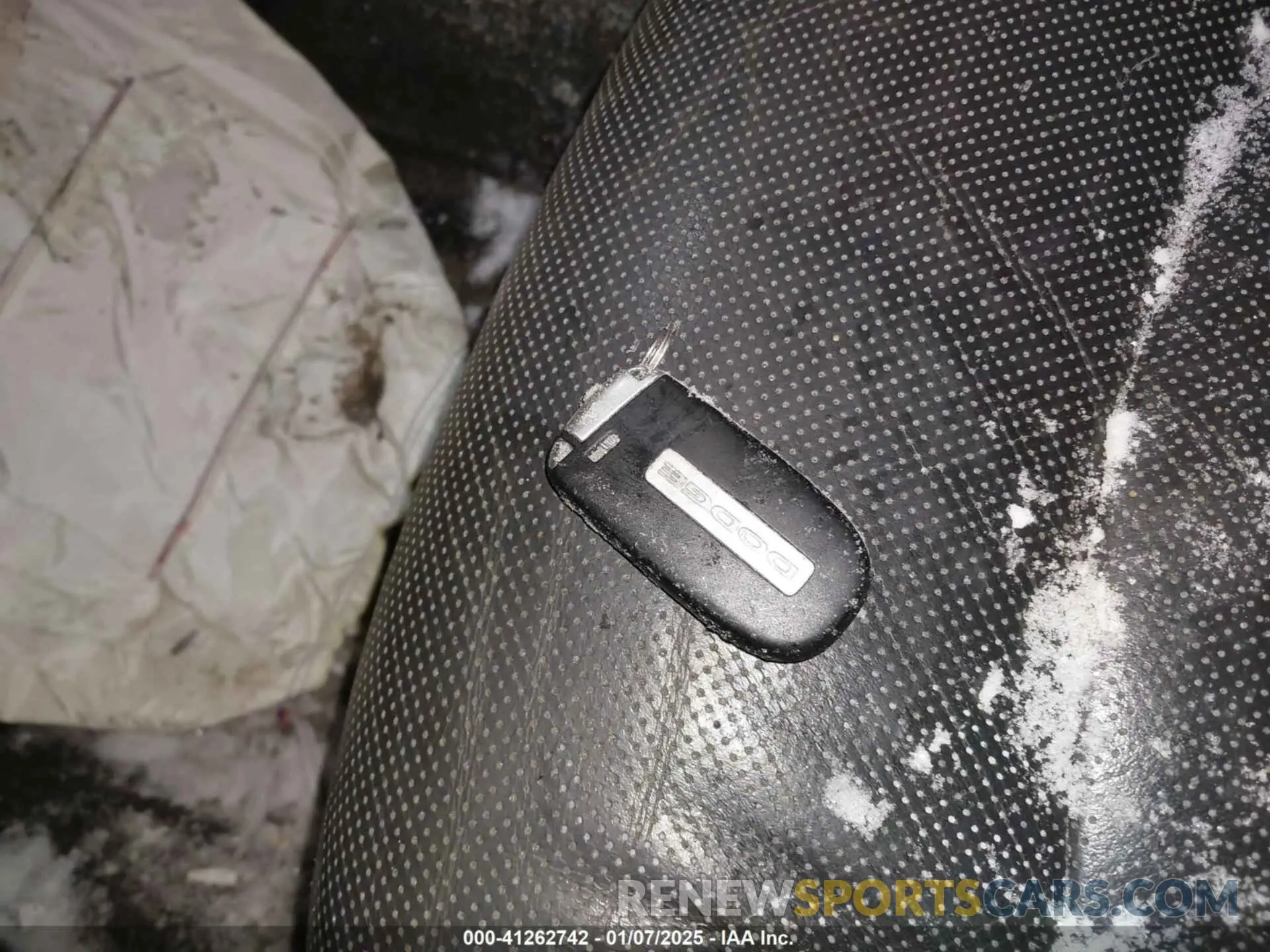 11 Photograph of a damaged car 3C4PDDEG9KT769926 DODGE JOURNEY 2019