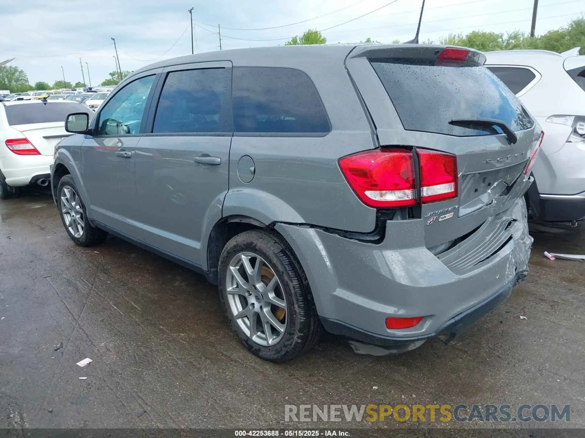 3 Фотография поврежденного автомобиля 3C4PDDEG9KT837108 DODGE JOURNEY 2019