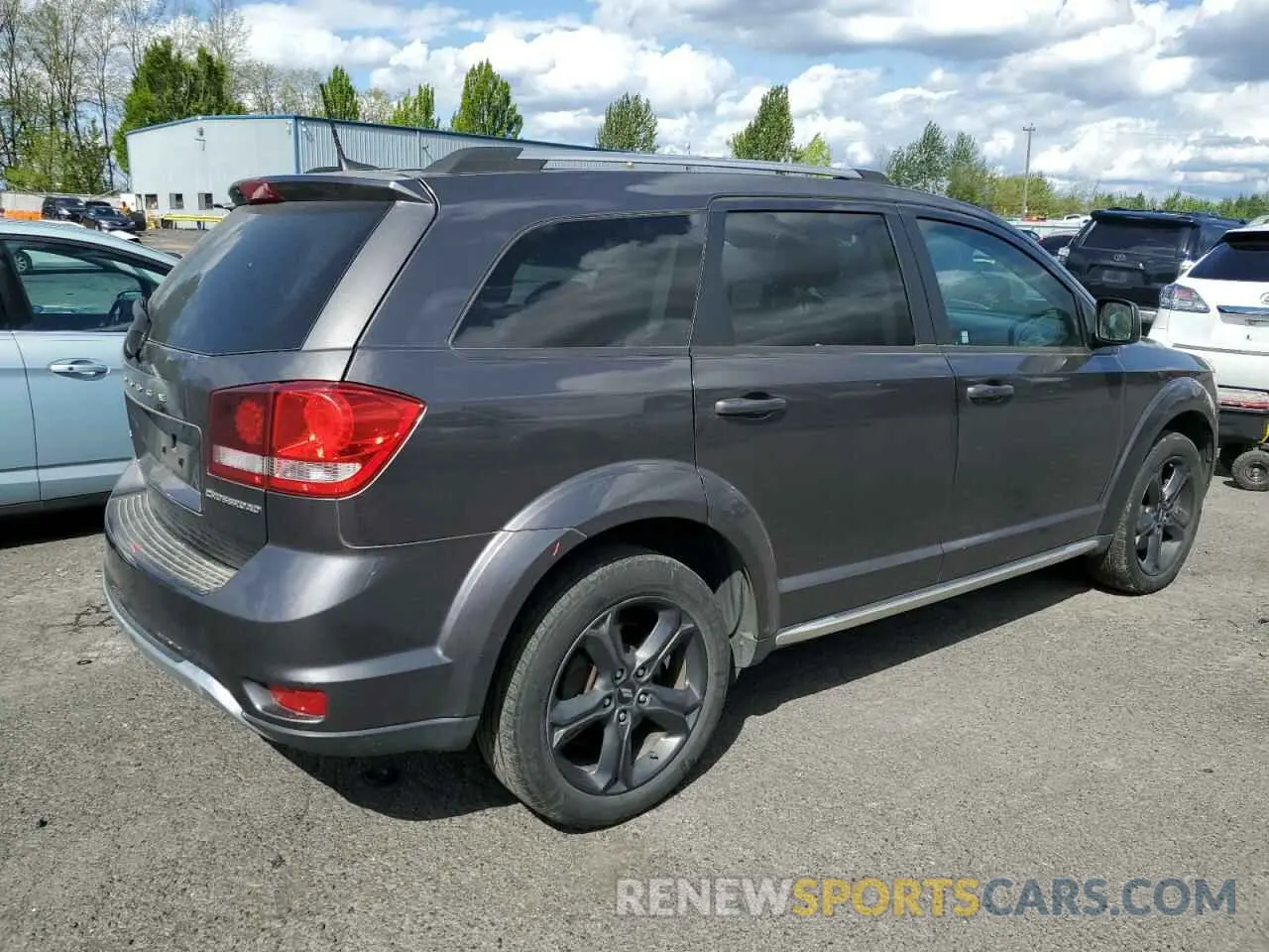 3 Photograph of a damaged car 3C4PDDGG1KT845328 DODGE JOURNEY 2019