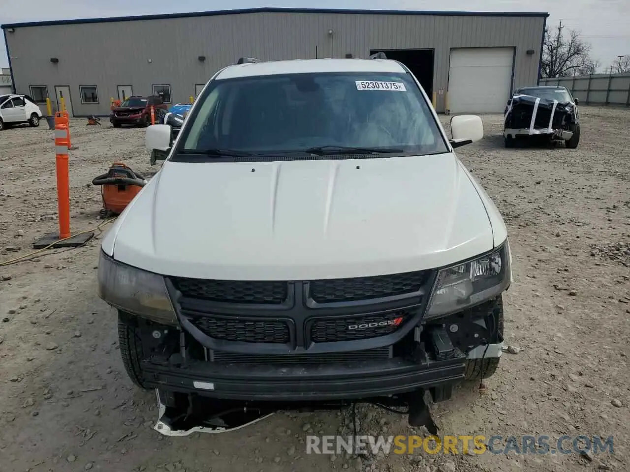 5 Photograph of a damaged car 3C4PDDGG2KT774897 DODGE JOURNEY 2019