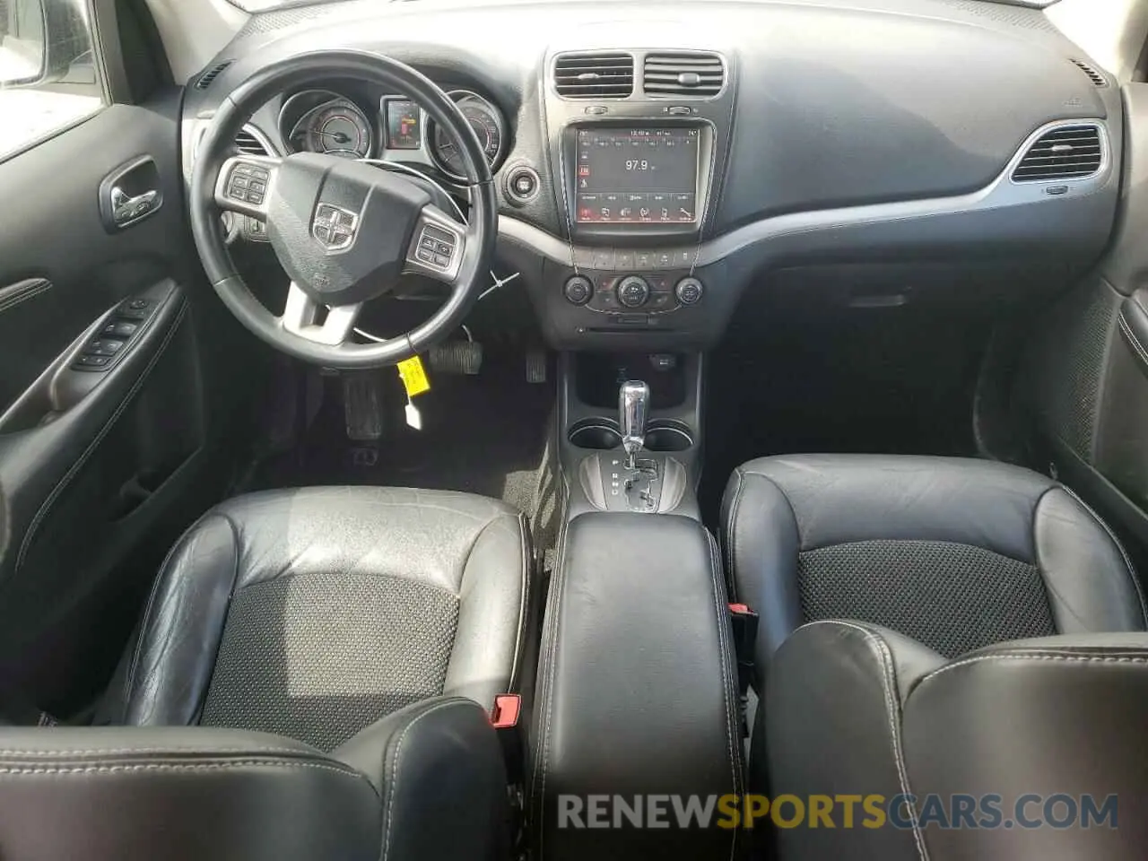 8 Photograph of a damaged car 3C4PDDGG2KT774897 DODGE JOURNEY 2019