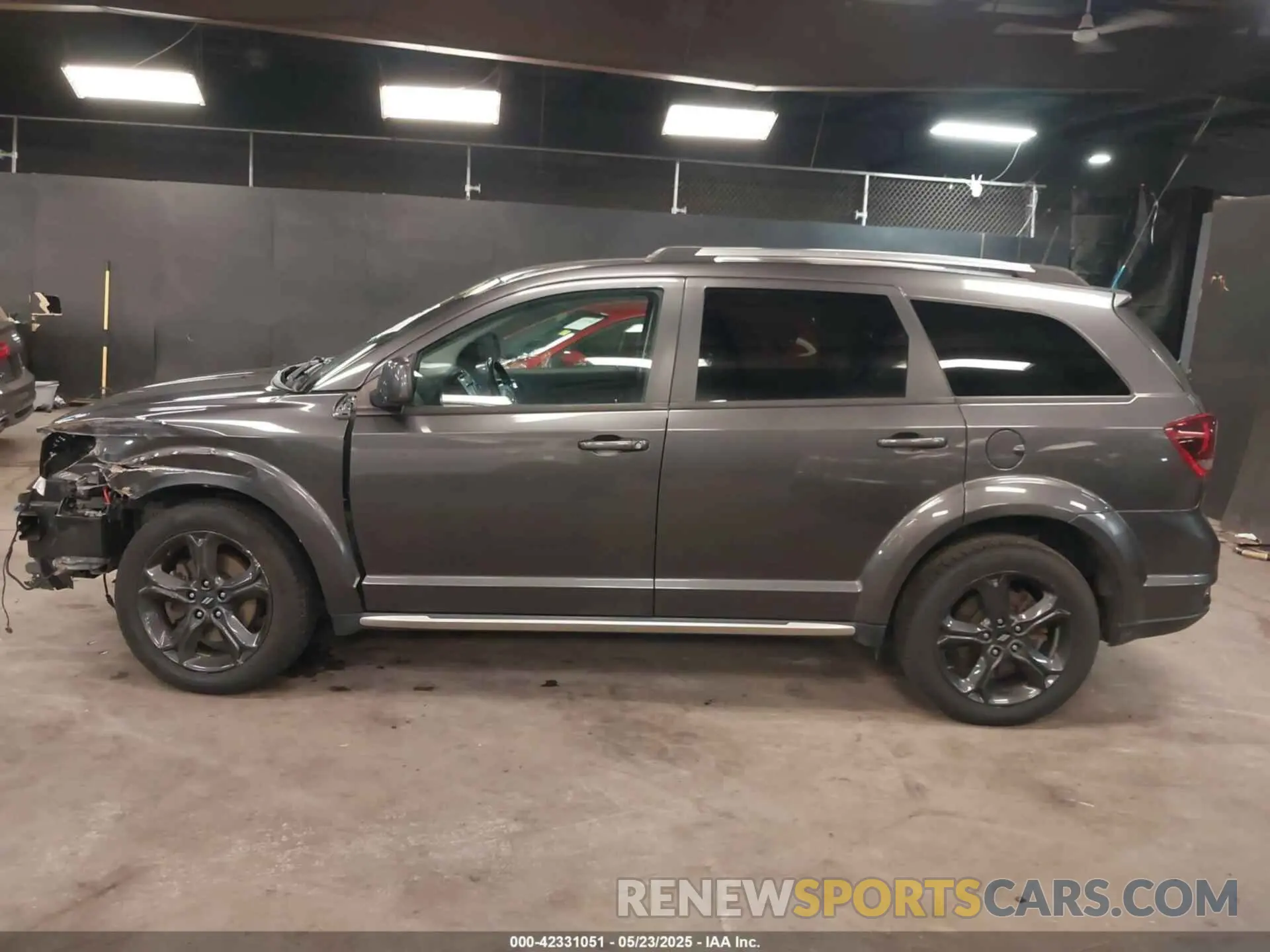 15 Photograph of a damaged car 3C4PDDGG5KT759262 DODGE JOURNEY 2019