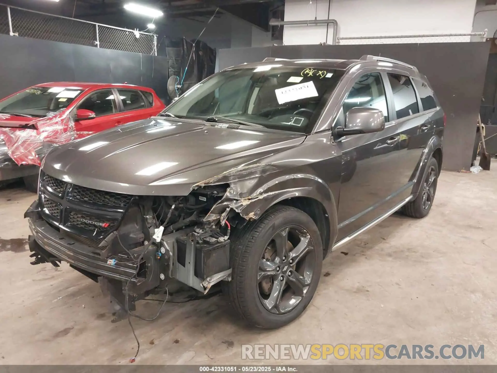 6 Photograph of a damaged car 3C4PDDGG5KT759262 DODGE JOURNEY 2019