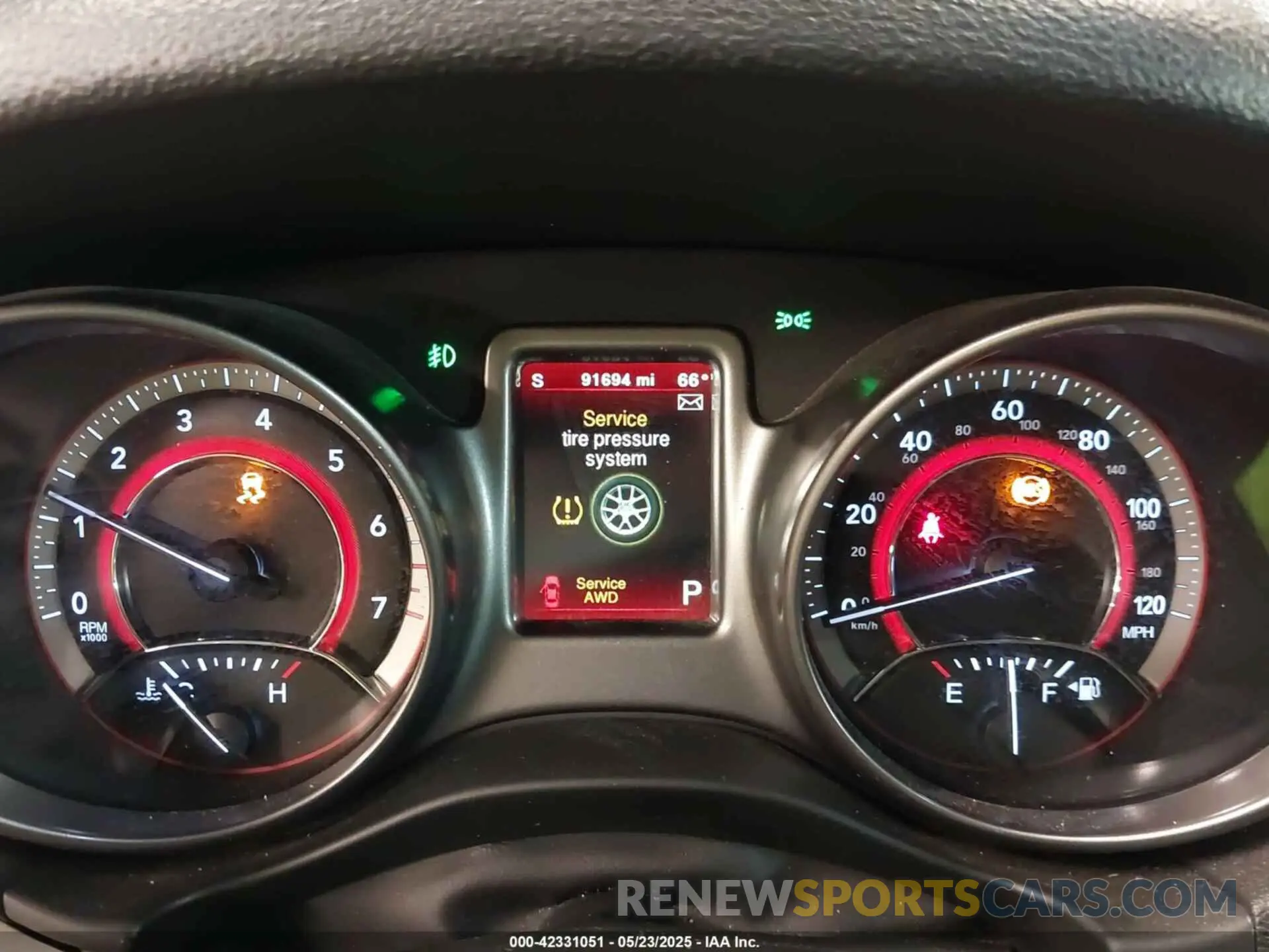 7 Photograph of a damaged car 3C4PDDGG5KT759262 DODGE JOURNEY 2019