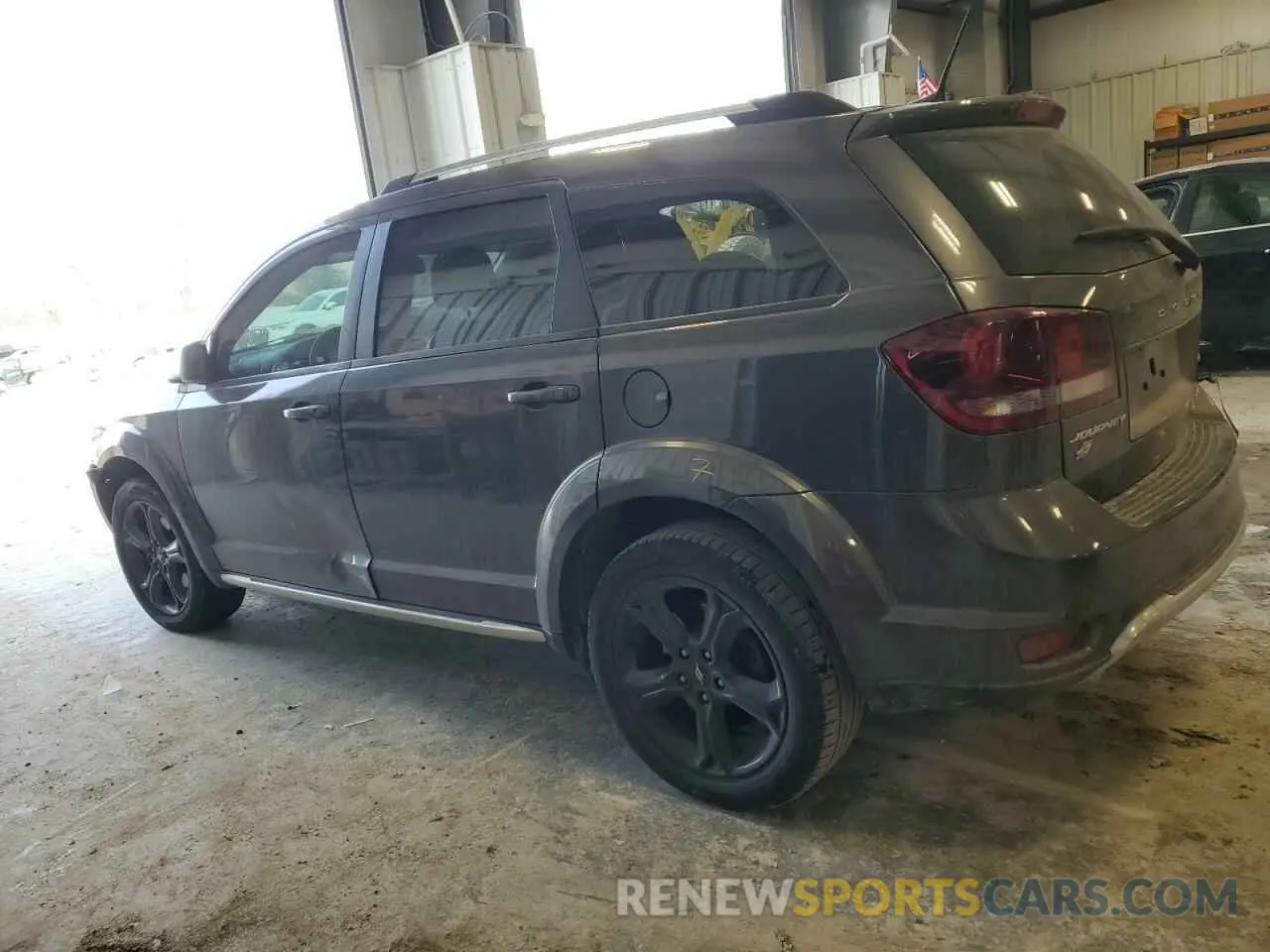 2 Photograph of a damaged car 3C4PDDGG5KT764977 DODGE JOURNEY 2019