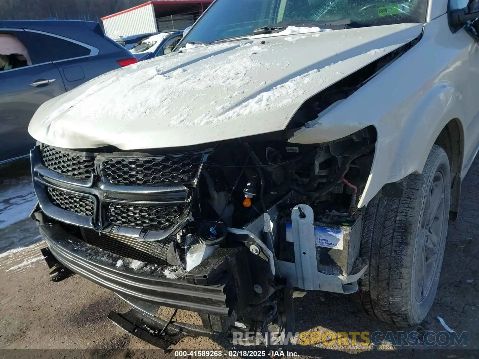 19 Photograph of a damaged car 3C4PDDGG8KT752046 DODGE JOURNEY 2019