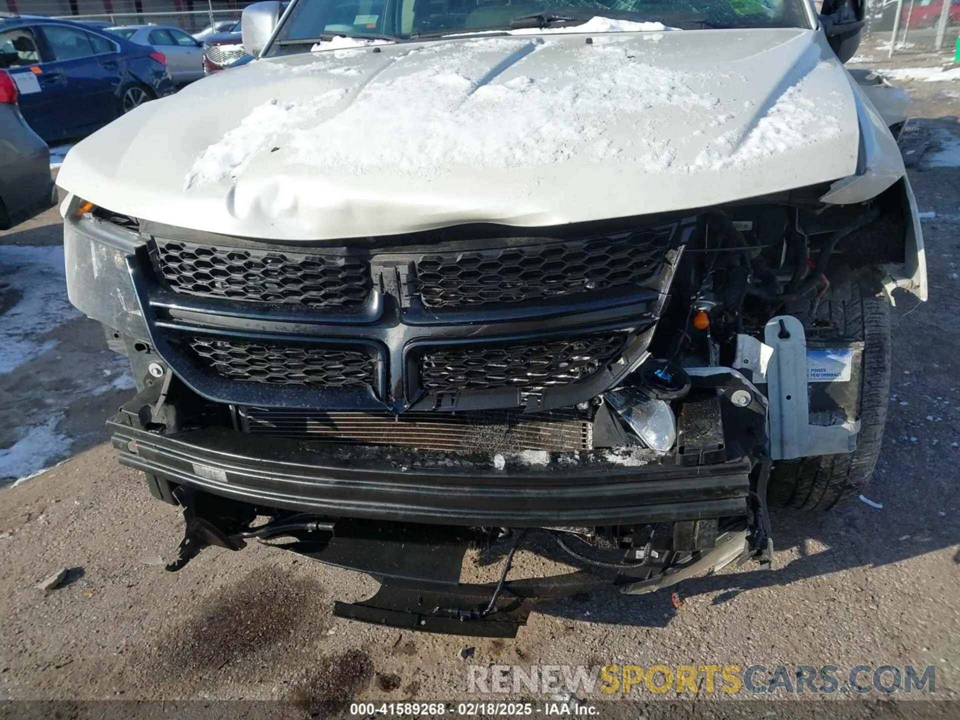 6 Photograph of a damaged car 3C4PDDGG8KT752046 DODGE JOURNEY 2019