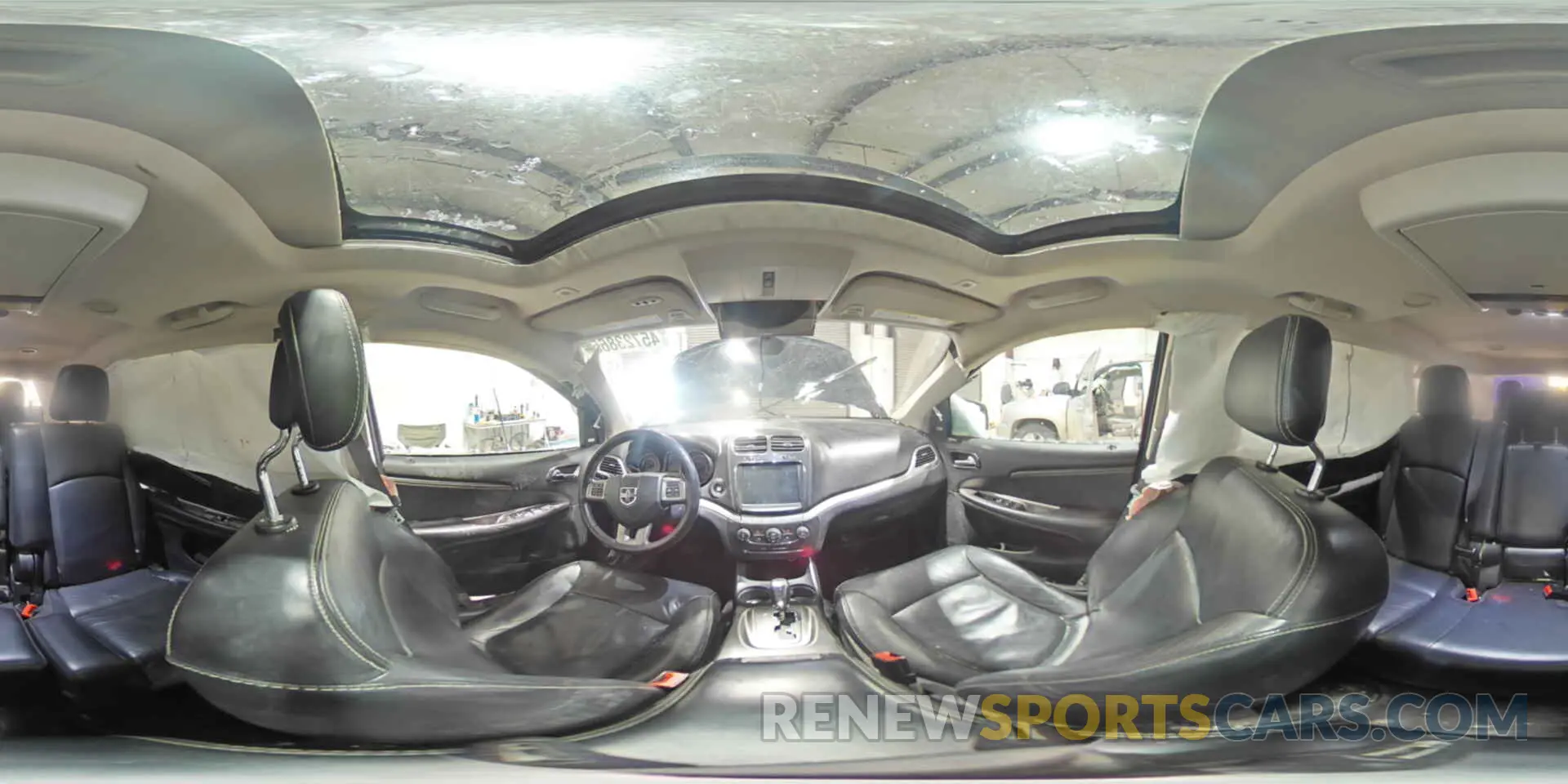 13 Photograph of a damaged car 3C4PDDGG8KT795219 DODGE JOURNEY 2019