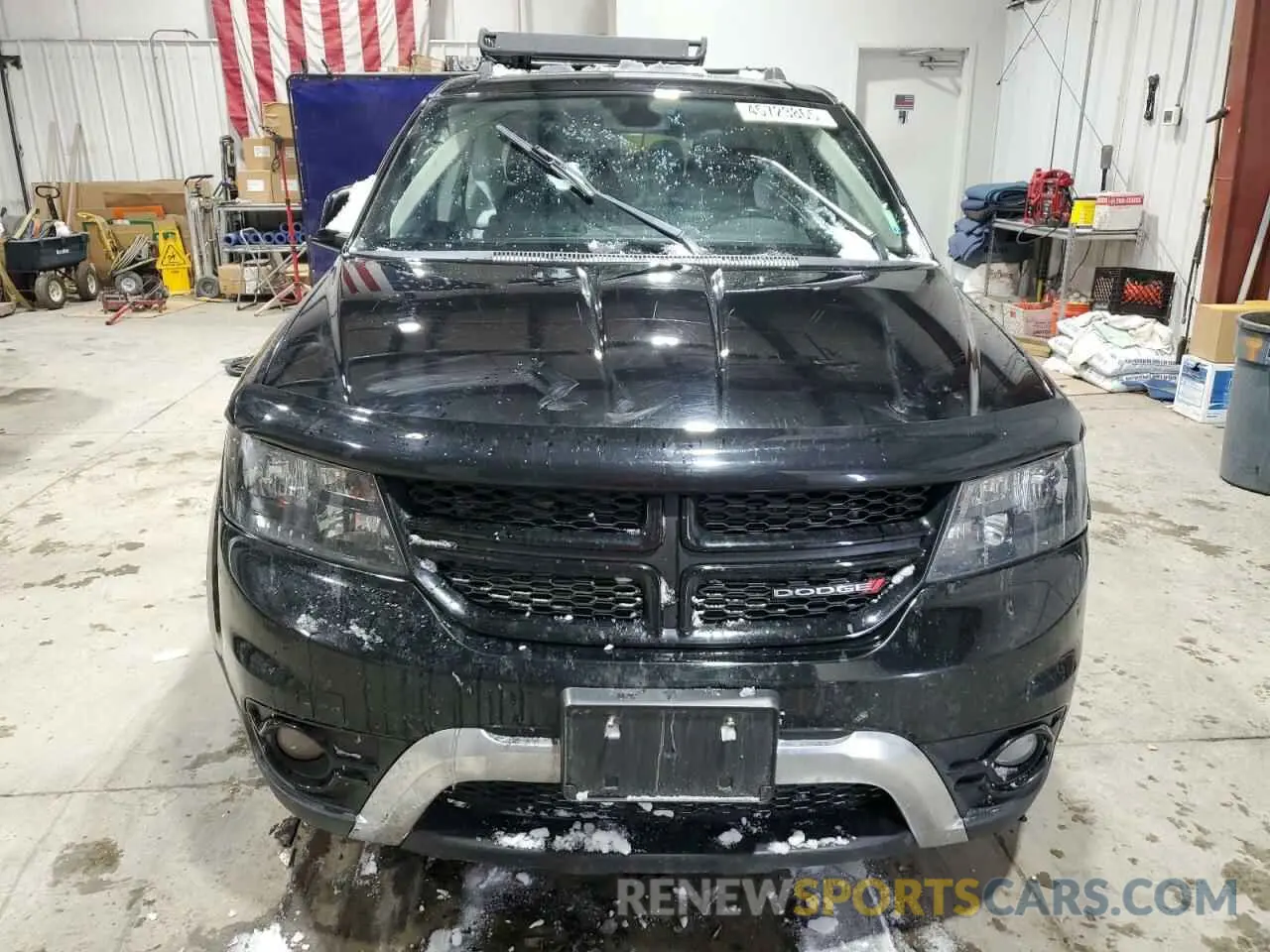 5 Photograph of a damaged car 3C4PDDGG8KT795219 DODGE JOURNEY 2019