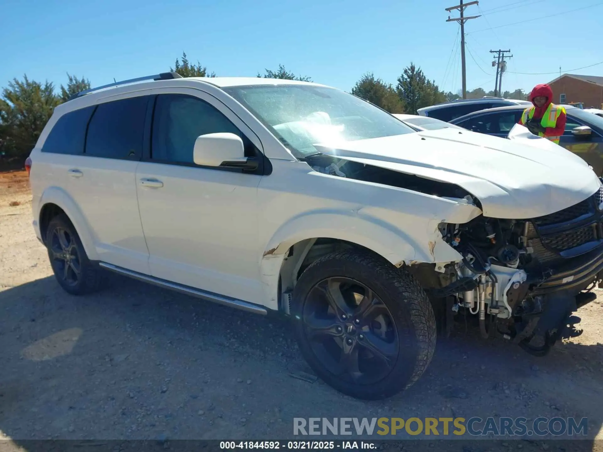 14 Photograph of a damaged car 3C4PDDGG9KT848915 DODGE JOURNEY 2019