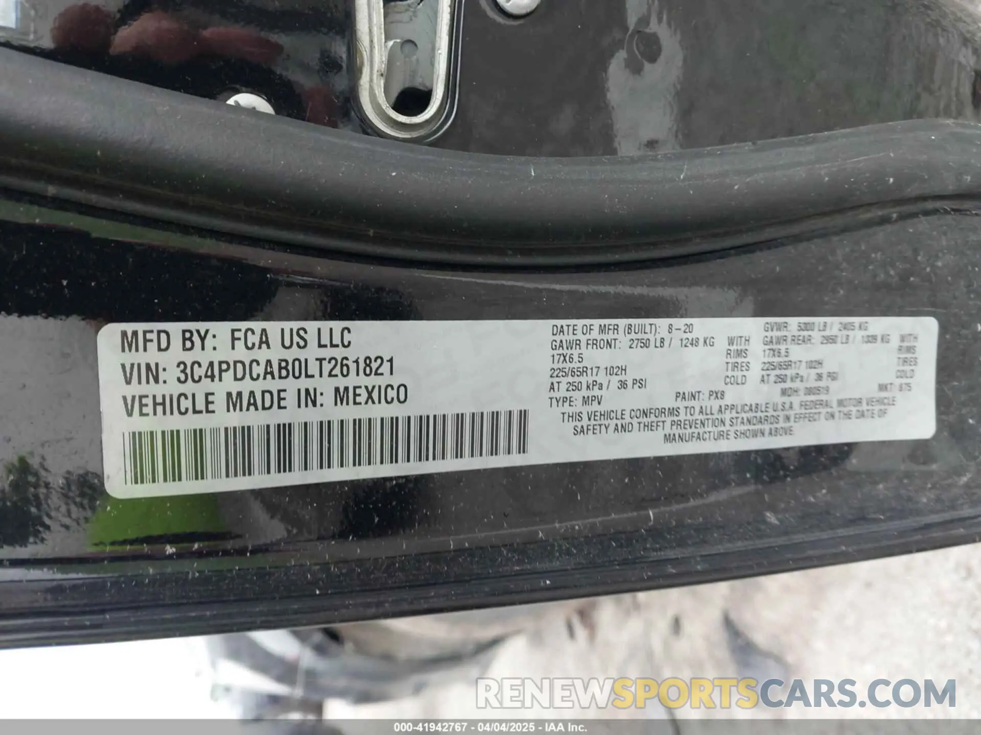 9 Photograph of a damaged car 3C4PDCAB0LT261821 DODGE JOURNEY 2020