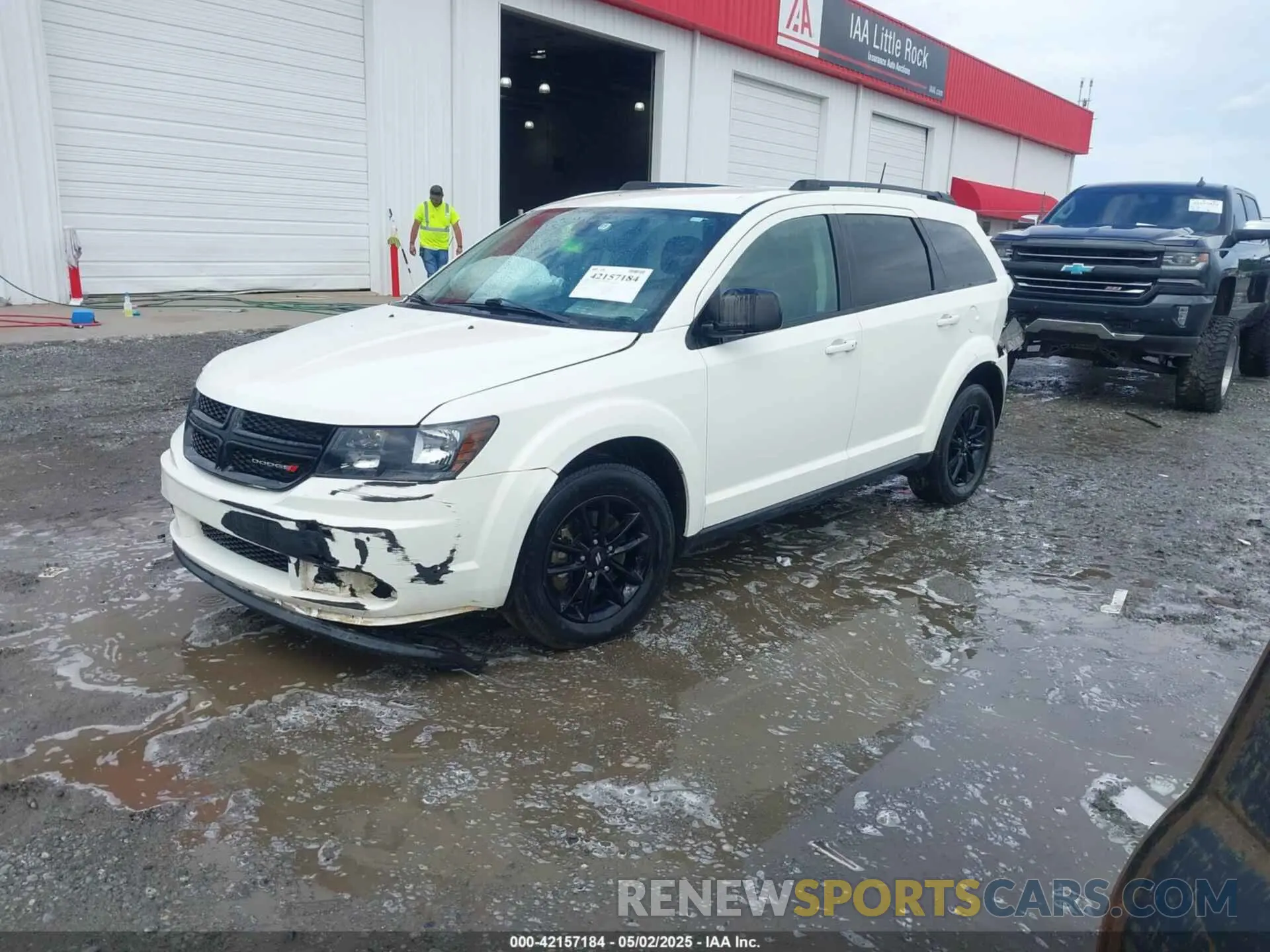 2 Photograph of a damaged car 3C4PDCAB1LT202194 DODGE JOURNEY 2020