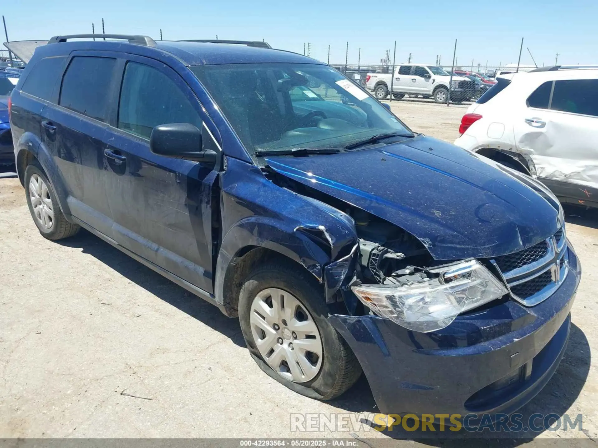1 Photograph of a damaged car 3C4PDCAB1LT261620 DODGE JOURNEY 2020