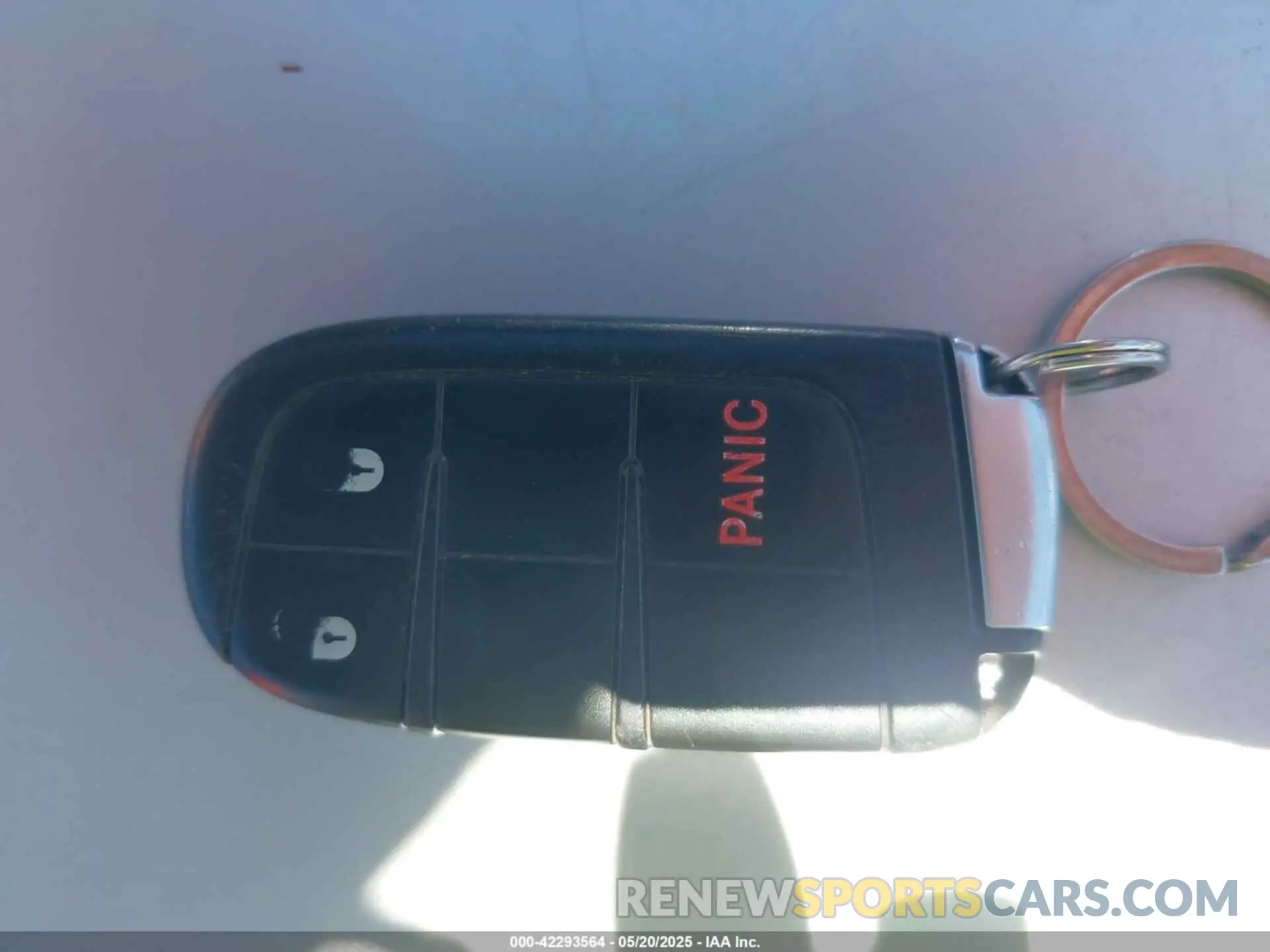 11 Photograph of a damaged car 3C4PDCAB1LT261620 DODGE JOURNEY 2020
