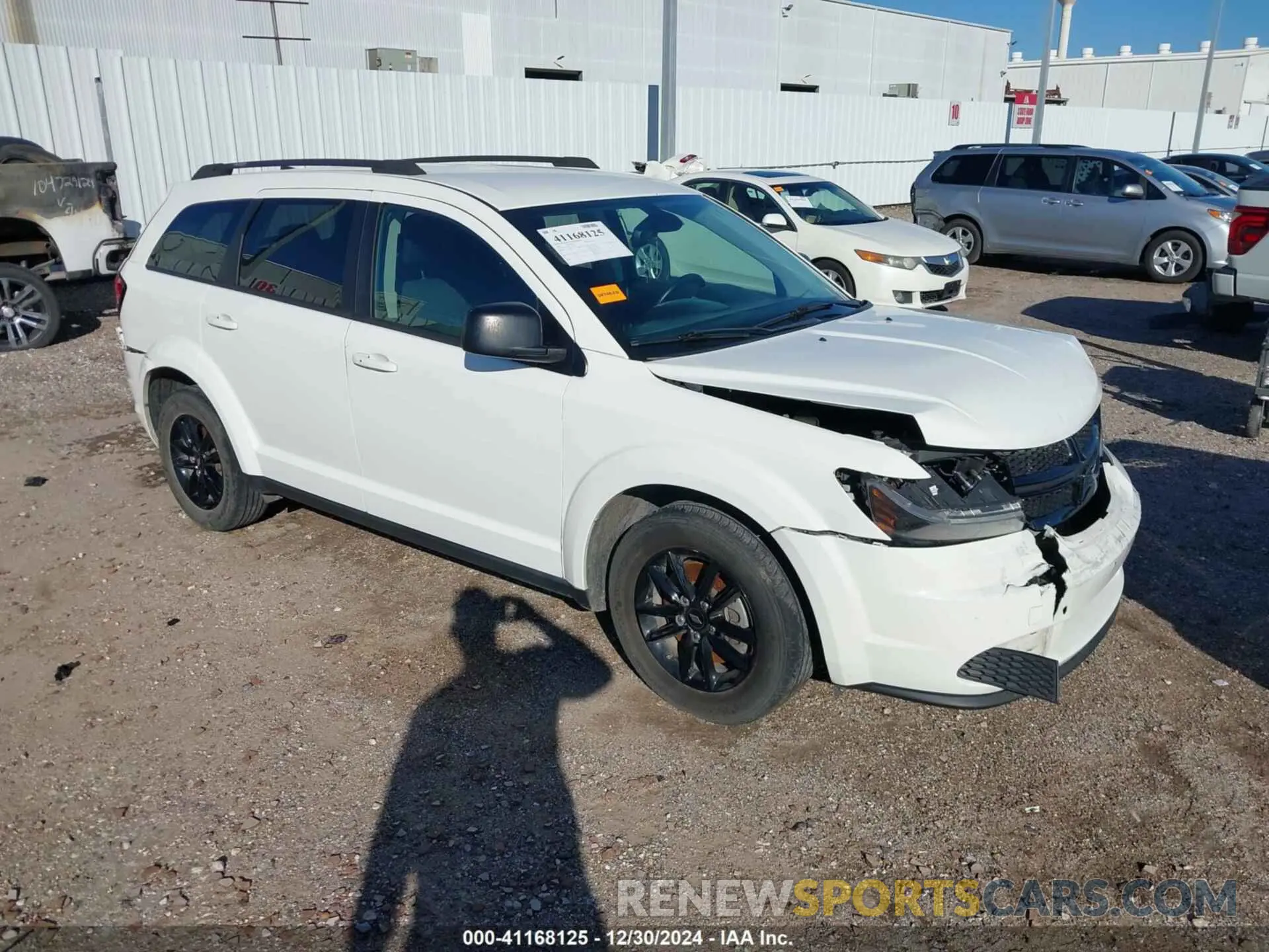 1 Photograph of a damaged car 3C4PDCAB2LT273713 DODGE JOURNEY 2020