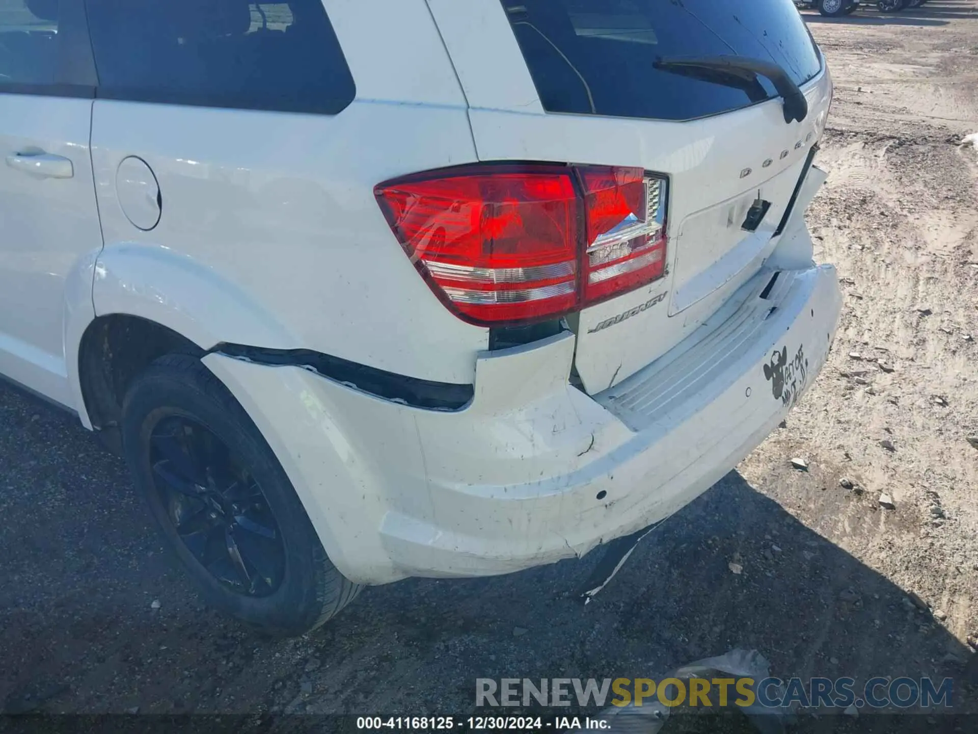 20 Photograph of a damaged car 3C4PDCAB2LT273713 DODGE JOURNEY 2020