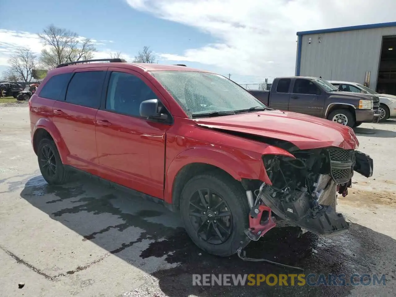 4 Photograph of a damaged car 3C4PDCAB2LT275168 DODGE JOURNEY 2020