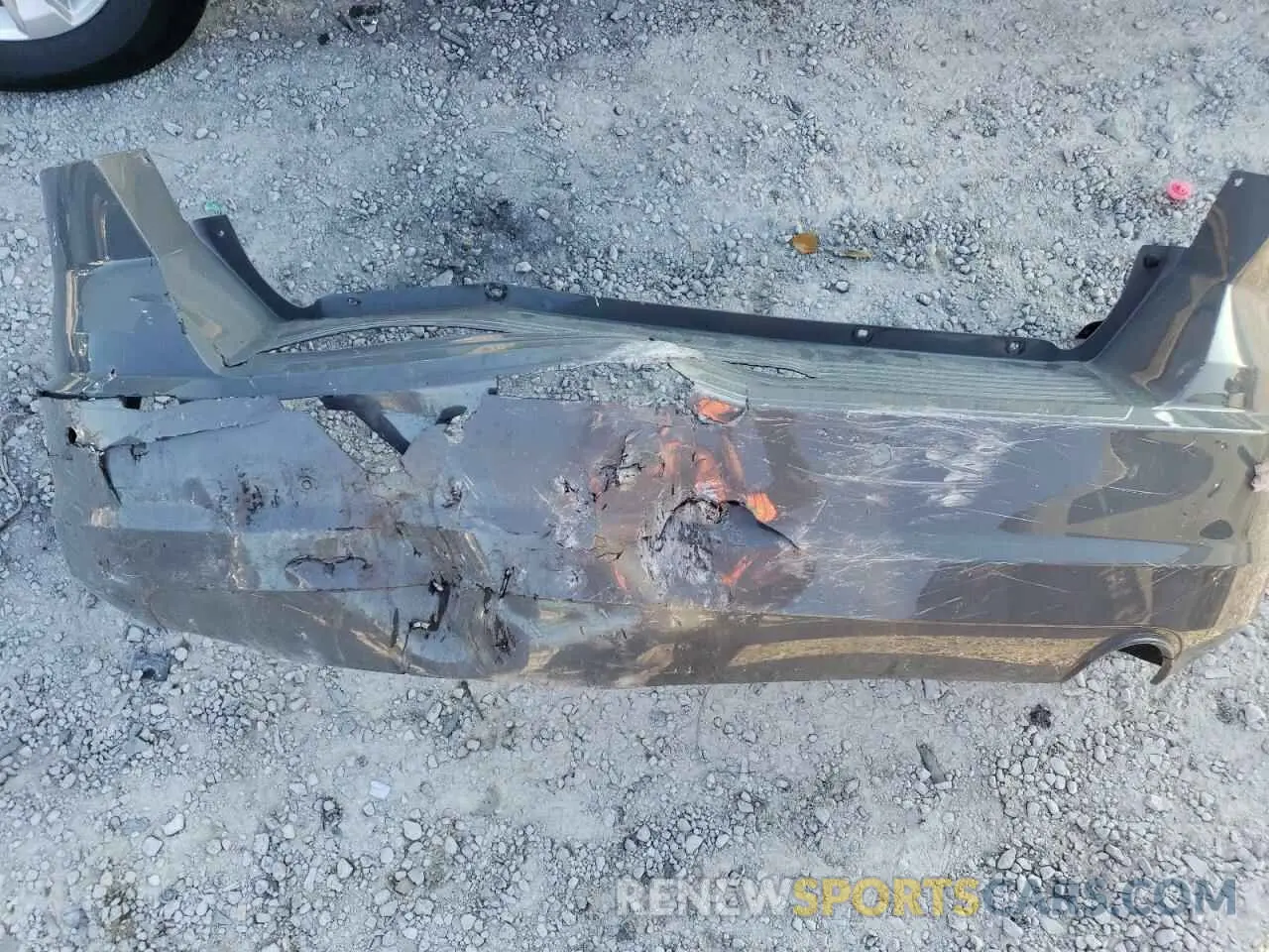 13 Photograph of a damaged car 3C4PDCAB2LT276997 DODGE JOURNEY 2020