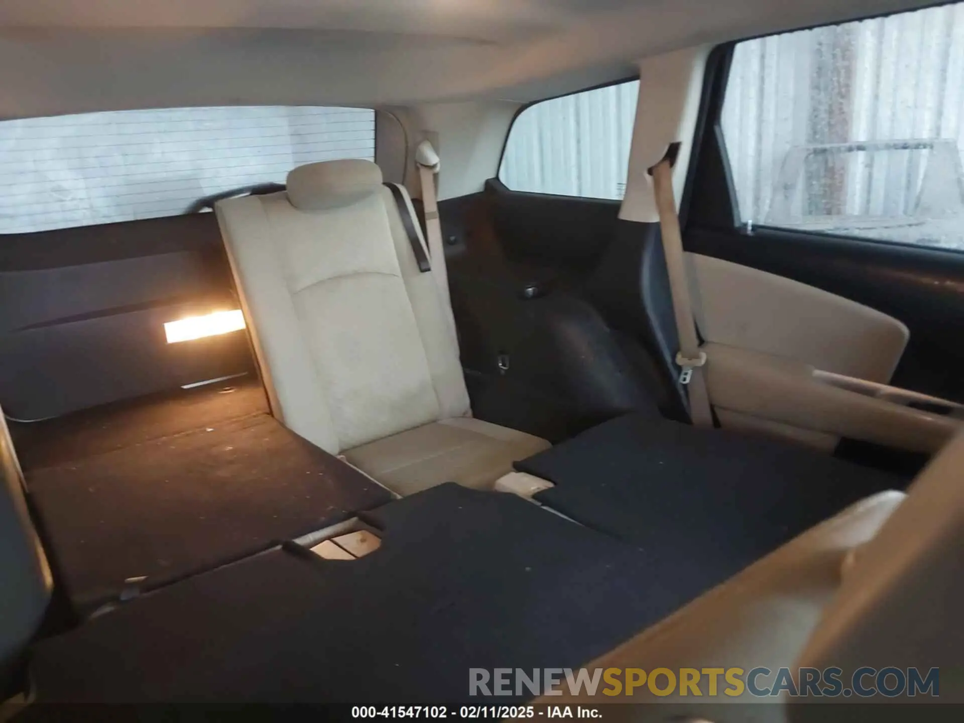 8 Photograph of a damaged car 3C4PDCAB3LT183311 DODGE JOURNEY 2020