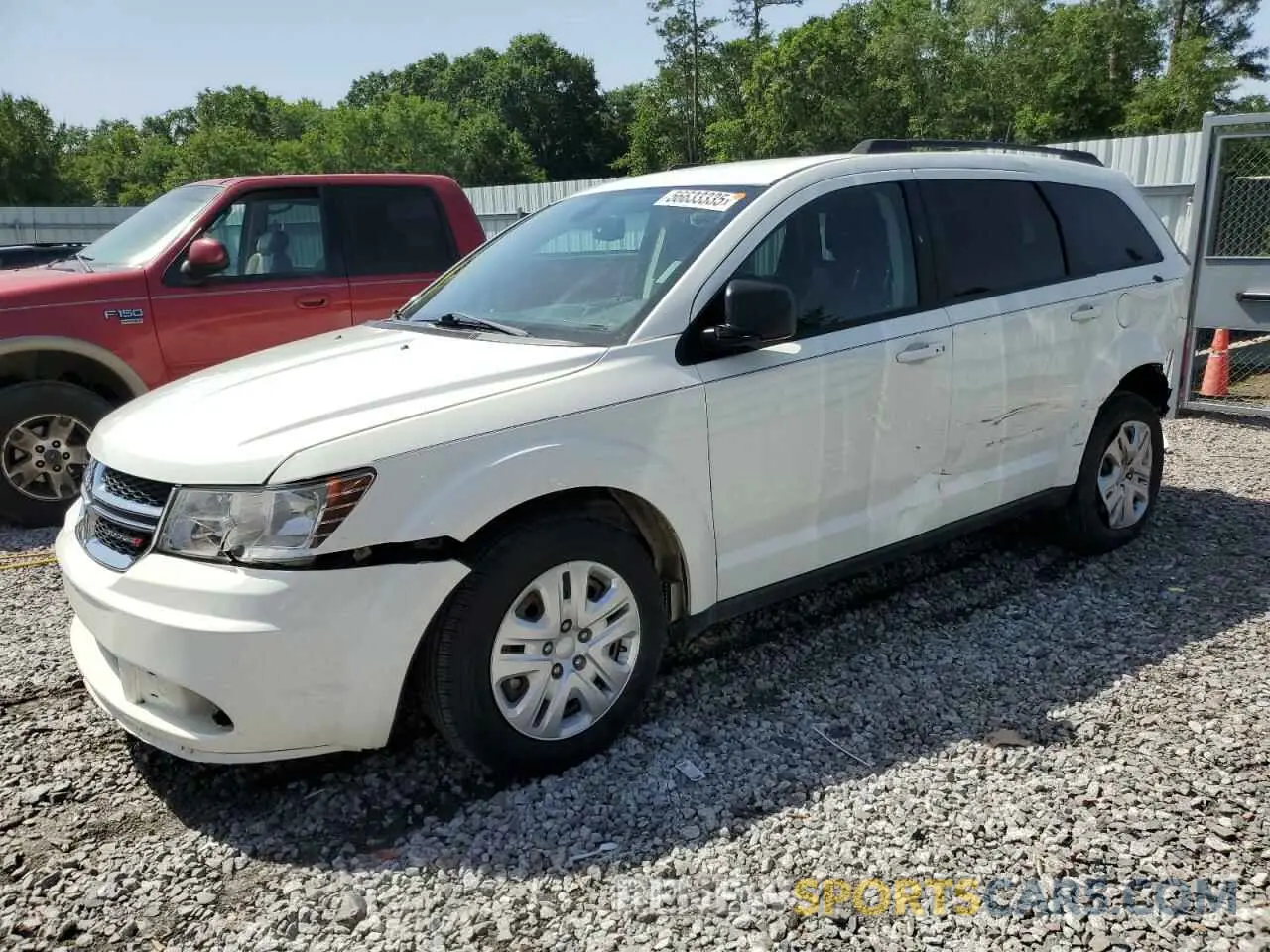 1 Photograph of a damaged car 3C4PDCAB3LT262784 DODGE JOURNEY 2020