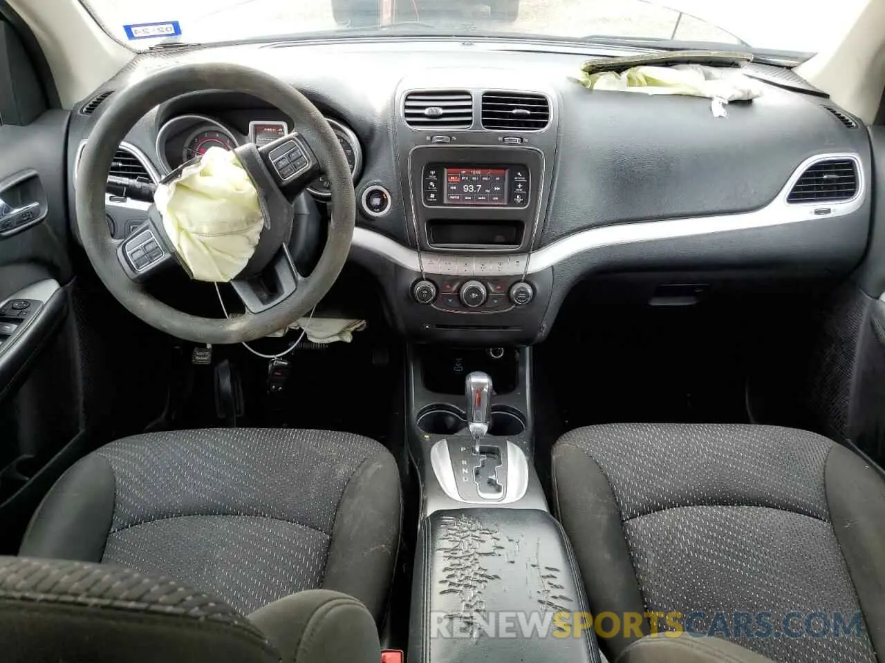 8 Фотография поврежденного автомобиля 3C4PDCAB3LT263692 DODGE JOURNEY 2020