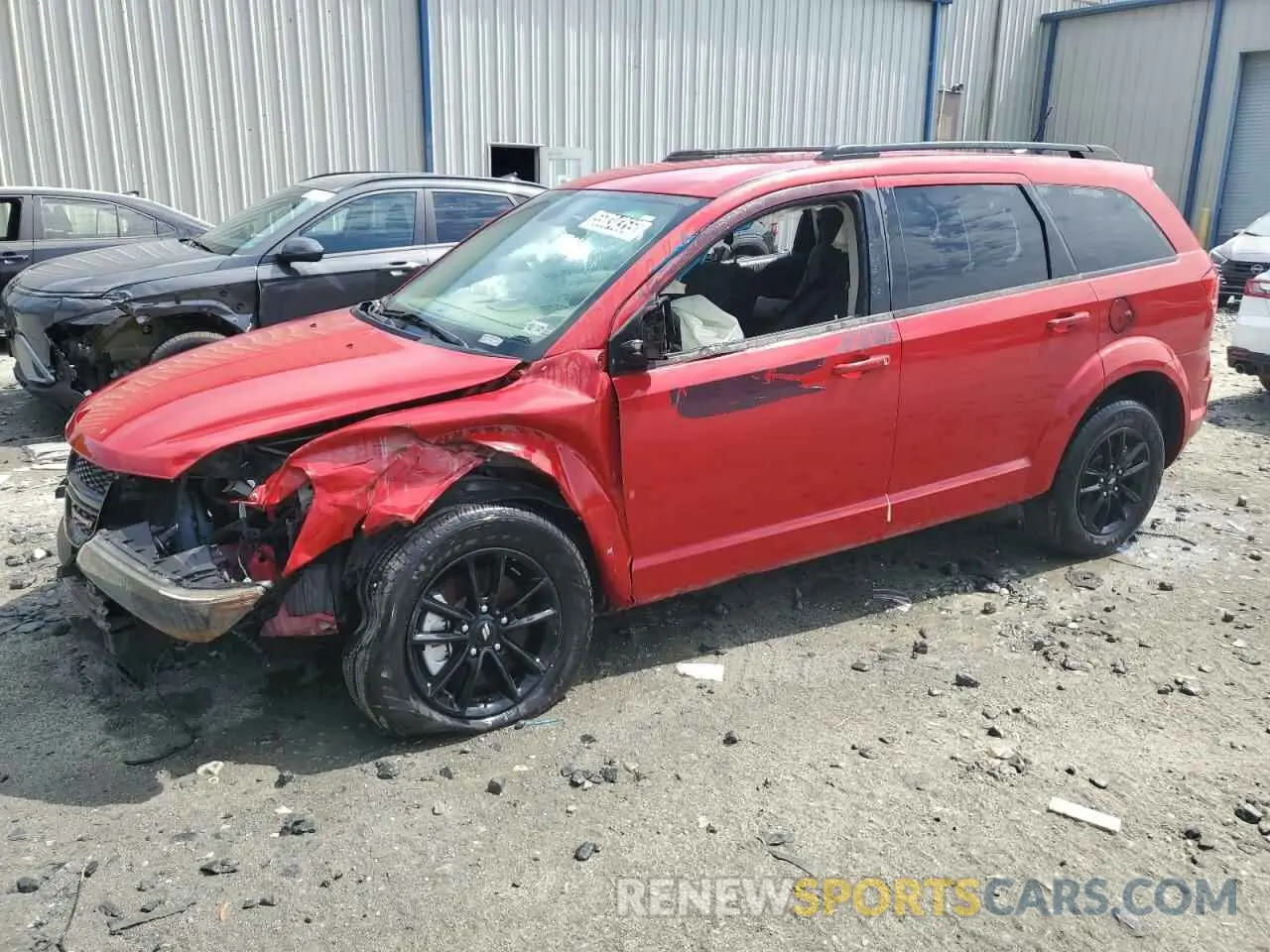 1 Photograph of a damaged car 3C4PDCAB3LT271856 DODGE JOURNEY 2020