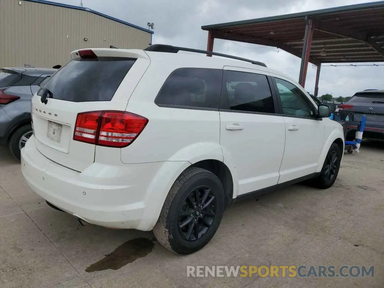 3 Photograph of a damaged car 3C4PDCAB3LT274708 DODGE JOURNEY 2020