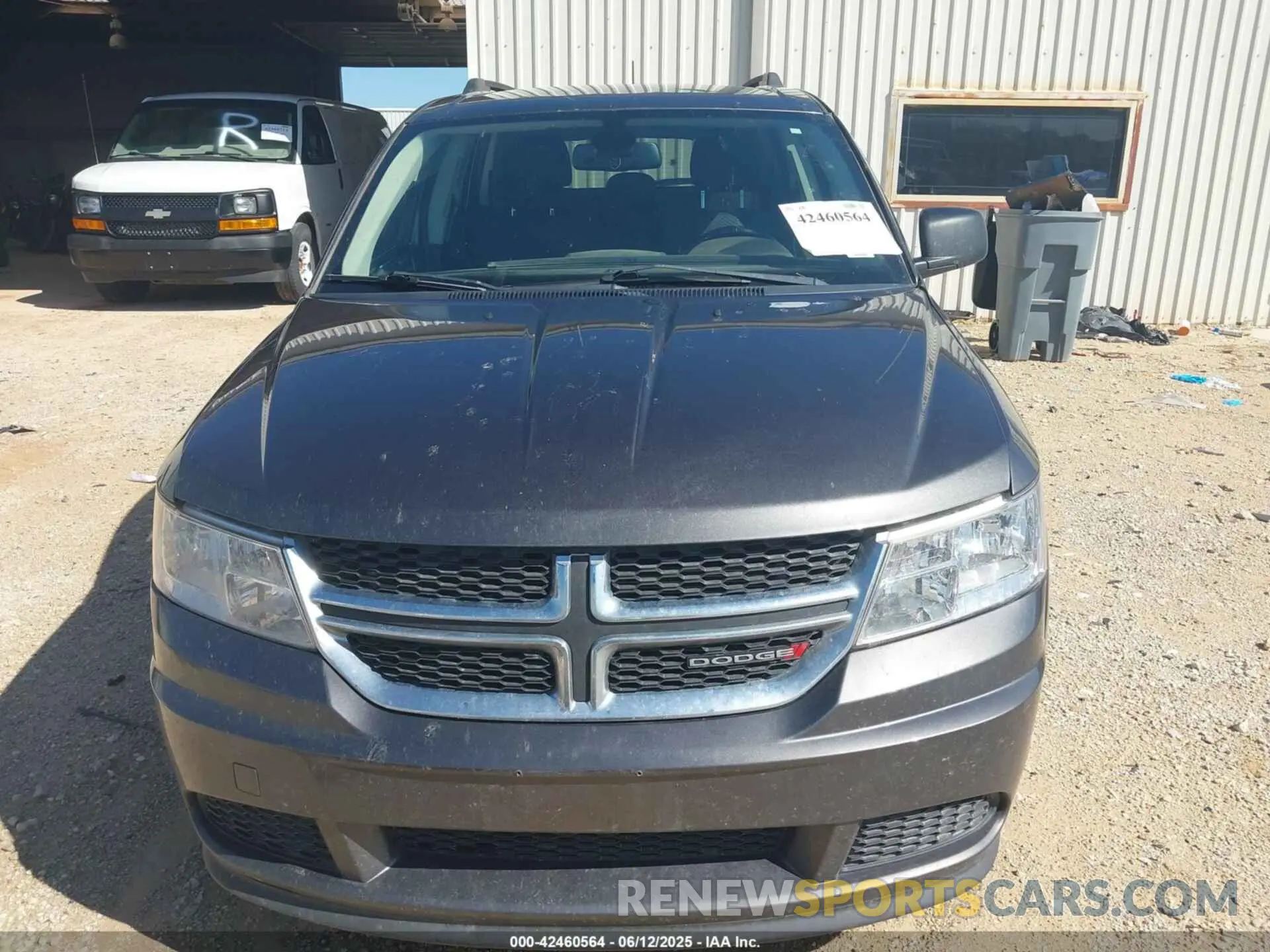12 Photograph of a damaged car 3C4PDCAB4LT268058 DODGE JOURNEY 2020