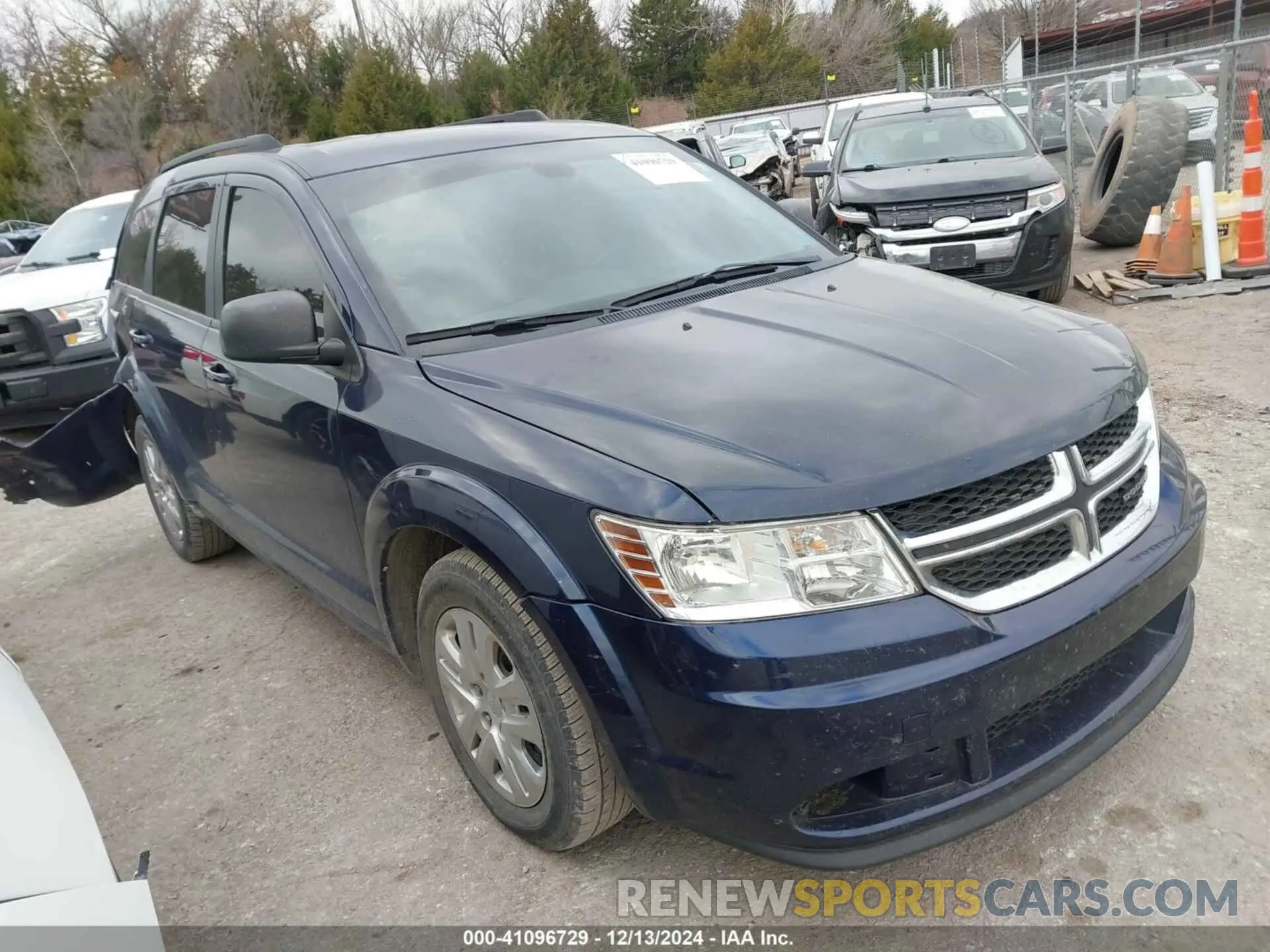 1 Photograph of a damaged car 3C4PDCAB4LT276404 DODGE JOURNEY 2020