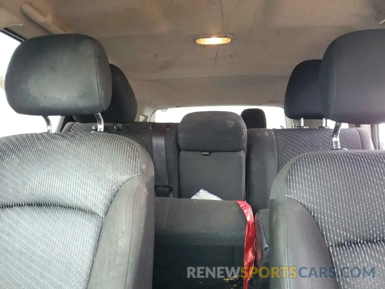 10 Photograph of a damaged car 3C4PDCAB5LT207365 DODGE JOURNEY 2020