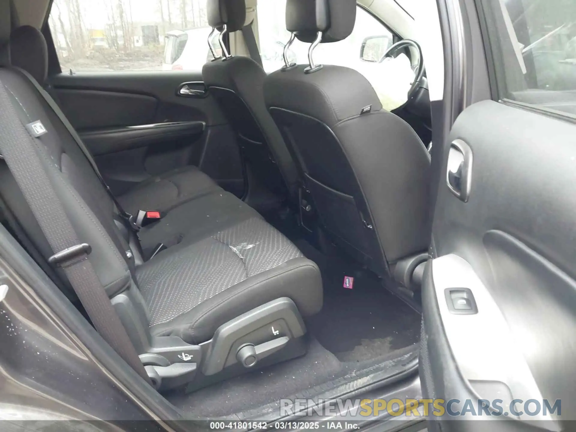 8 Фотография поврежденного автомобиля 3C4PDCAB5LT207608 DODGE JOURNEY 2020