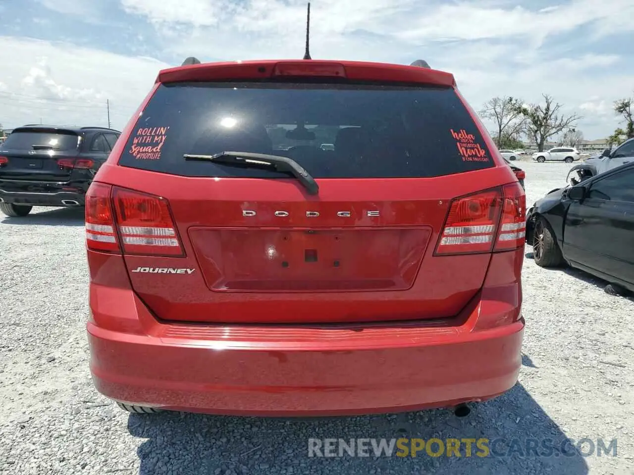 6 Photograph of a damaged car 3C4PDCAB5LT278842 DODGE JOURNEY 2020
