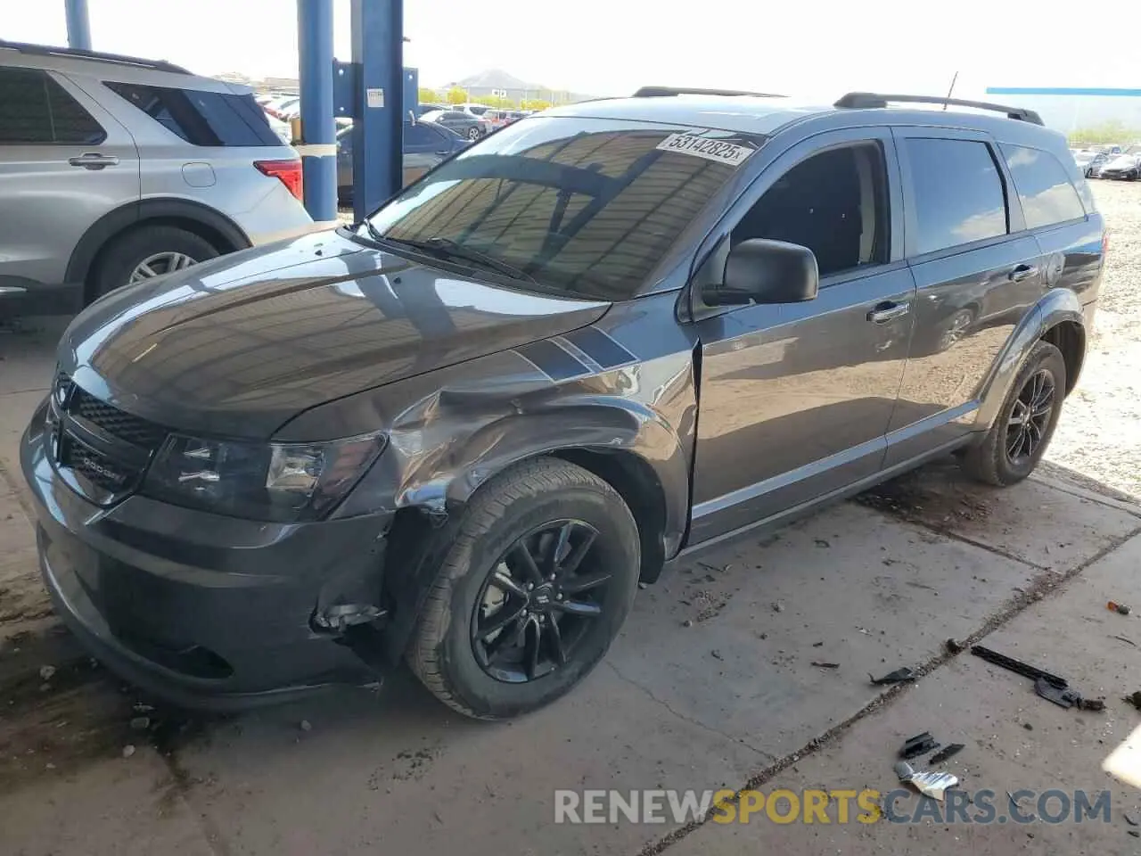 1 Photograph of a damaged car 3C4PDCAB5LT280526 DODGE JOURNEY 2020