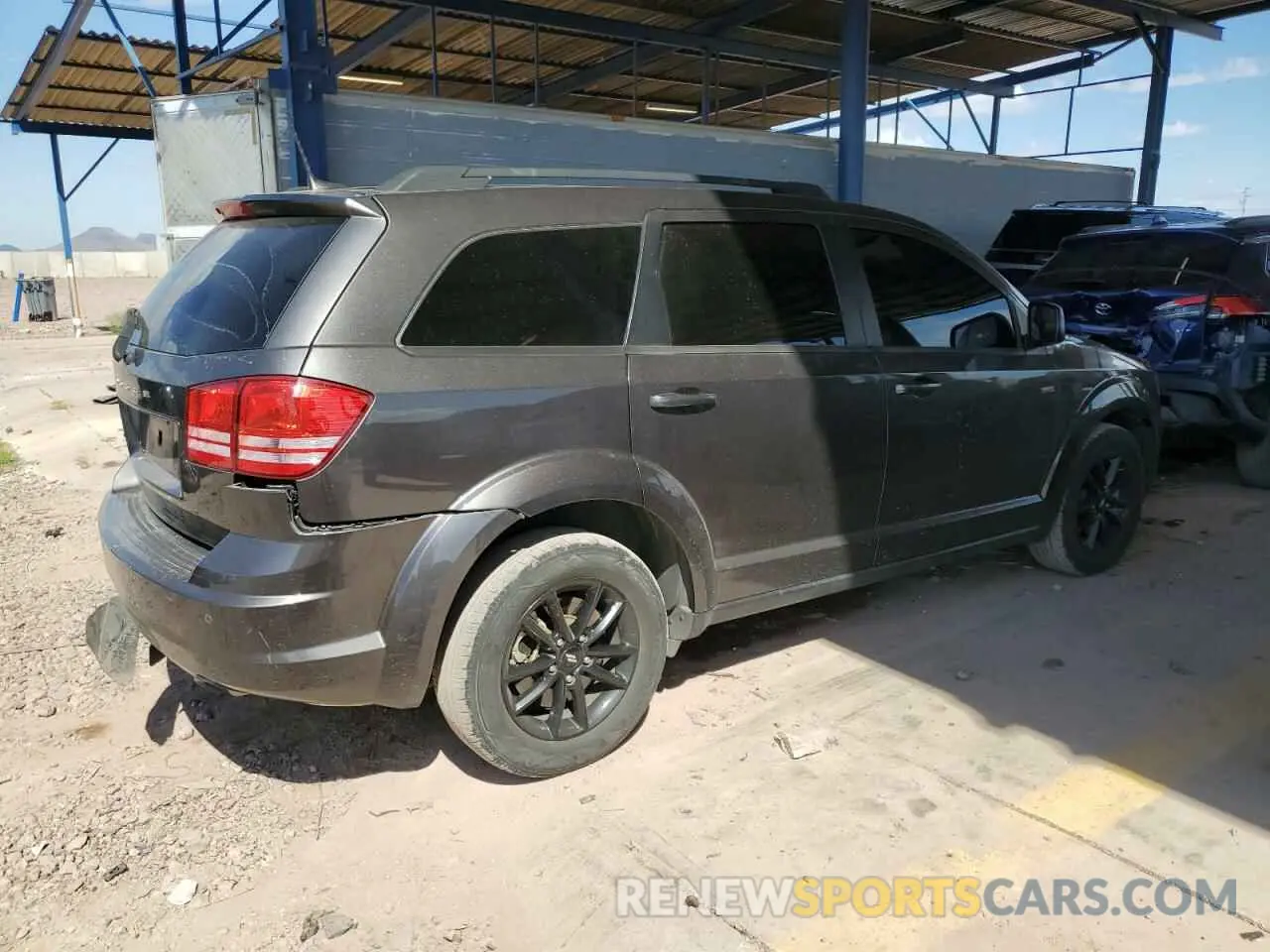3 Photograph of a damaged car 3C4PDCAB5LT280526 DODGE JOURNEY 2020