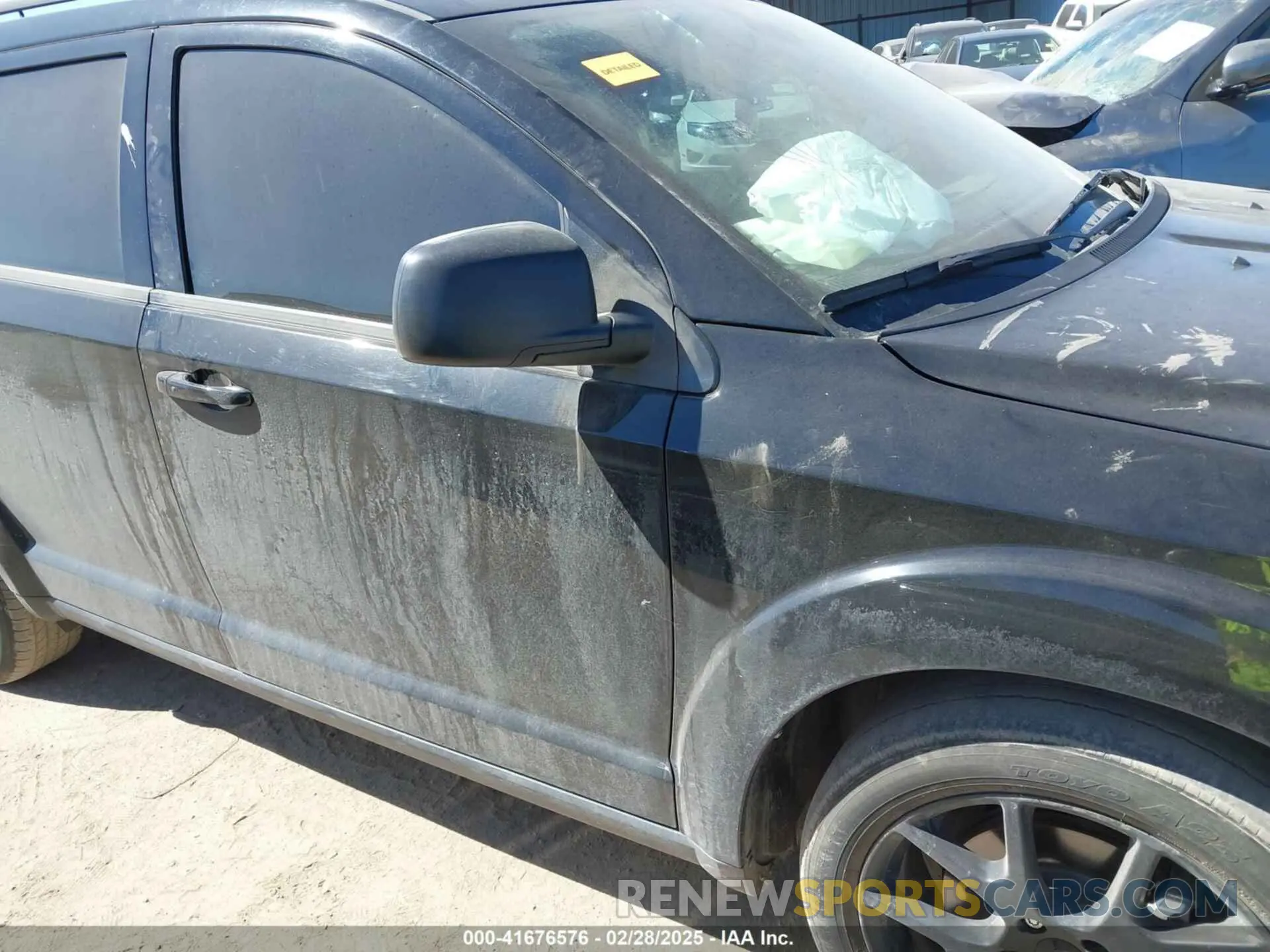 13 Photograph of a damaged car 3C4PDCAB6LT253710 DODGE JOURNEY 2020