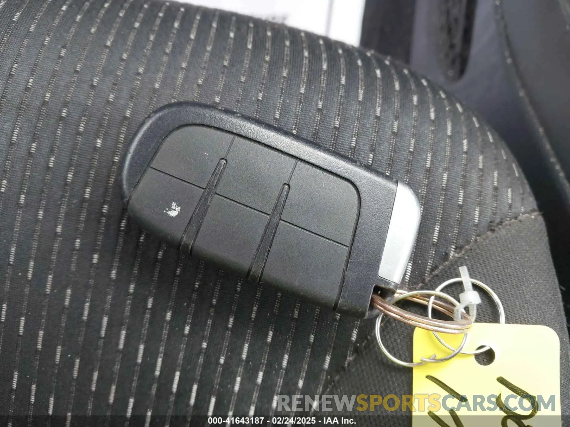11 Photograph of a damaged car 3C4PDCAB7LT201714 DODGE JOURNEY 2020