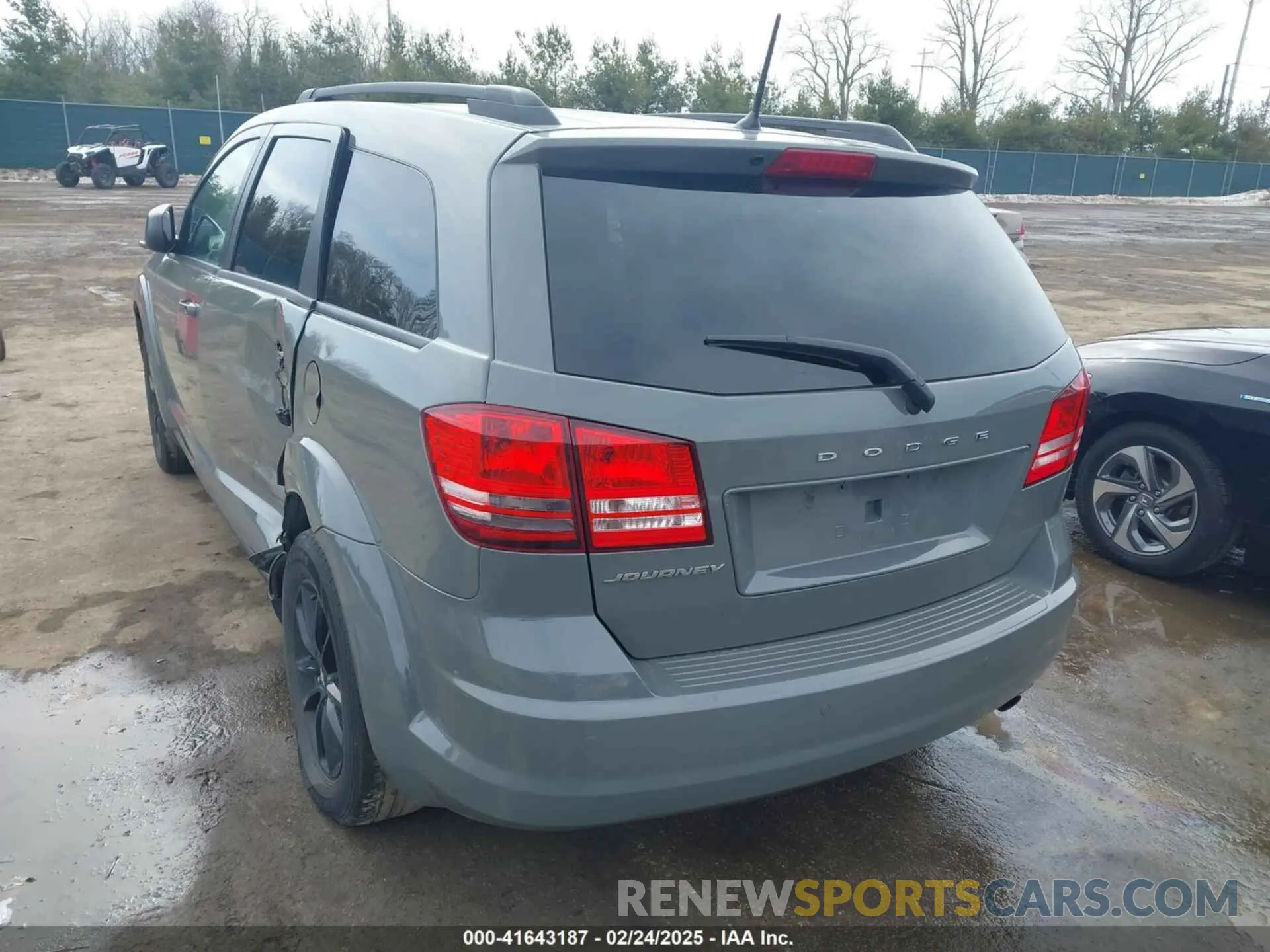 3 Photograph of a damaged car 3C4PDCAB7LT201714 DODGE JOURNEY 2020
