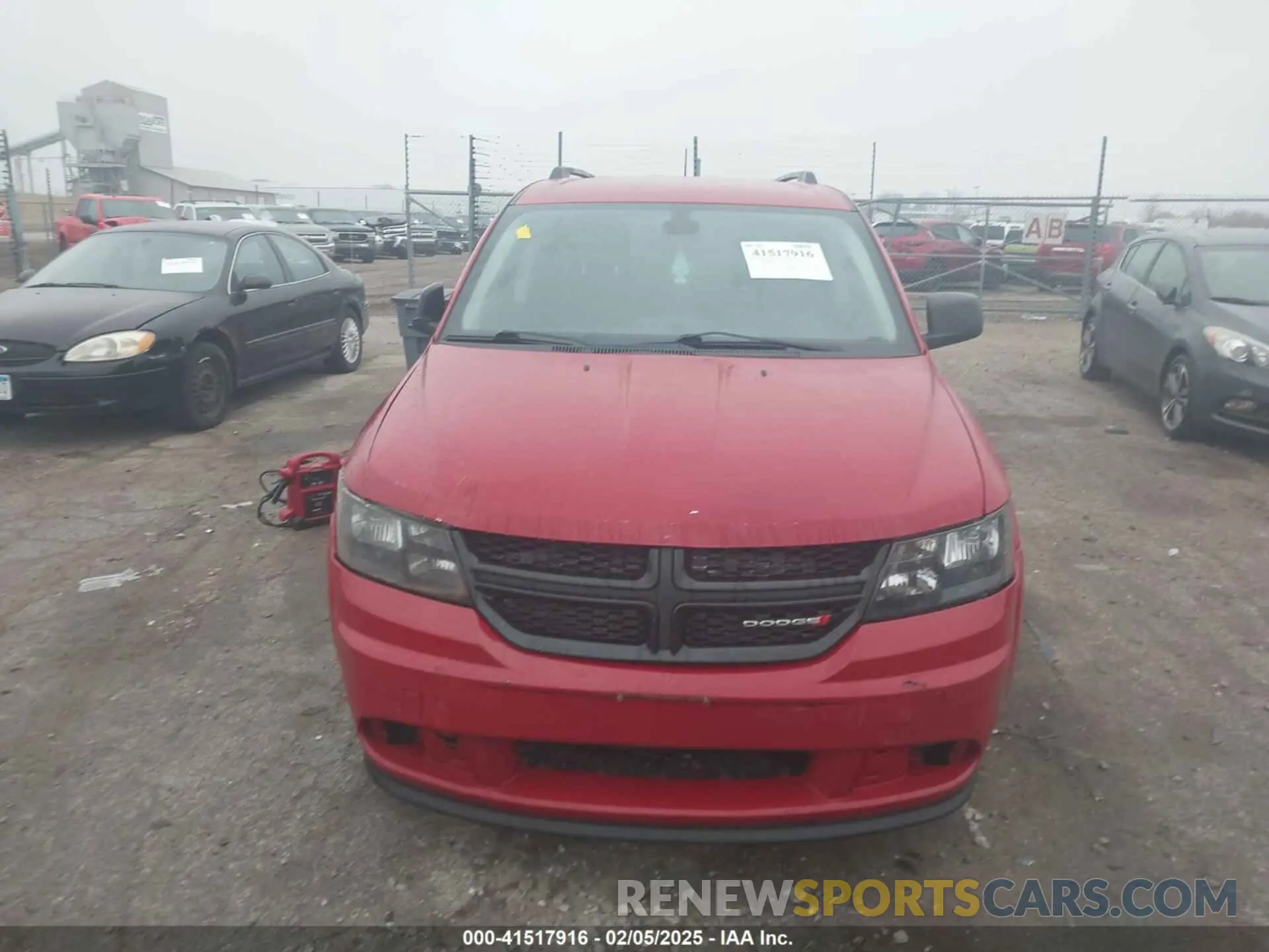 13 Photograph of a damaged car 3C4PDCAB7LT202345 DODGE JOURNEY 2020