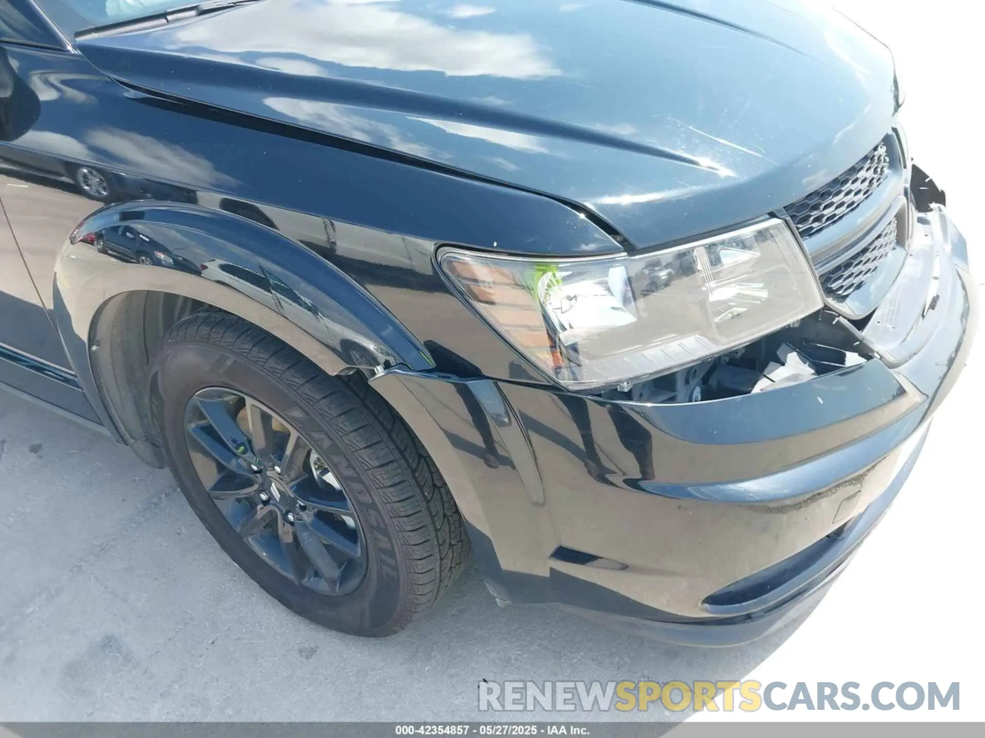 19 Фотография поврежденного автомобиля 3C4PDCAB7LT253702 DODGE JOURNEY 2020