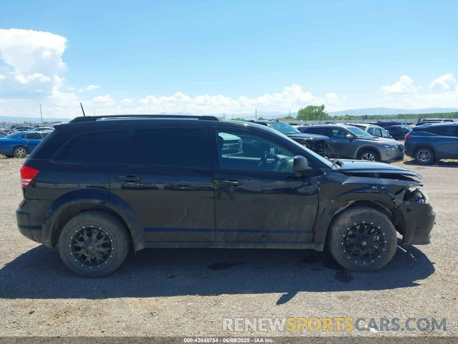 13 Фотография поврежденного автомобиля 3C4PDCAB8LT207294 DODGE JOURNEY 2020