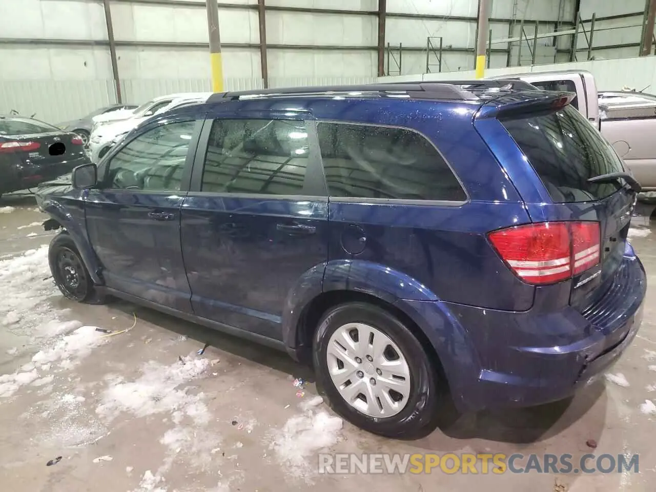 2 Photograph of a damaged car 3C4PDCAB8LT263669 DODGE JOURNEY 2020