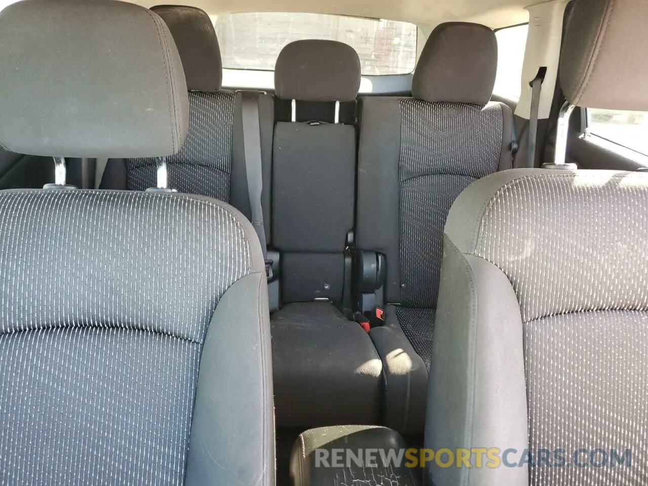 10 Фотография поврежденного автомобиля 3C4PDCAB8LT268130 DODGE JOURNEY 2020