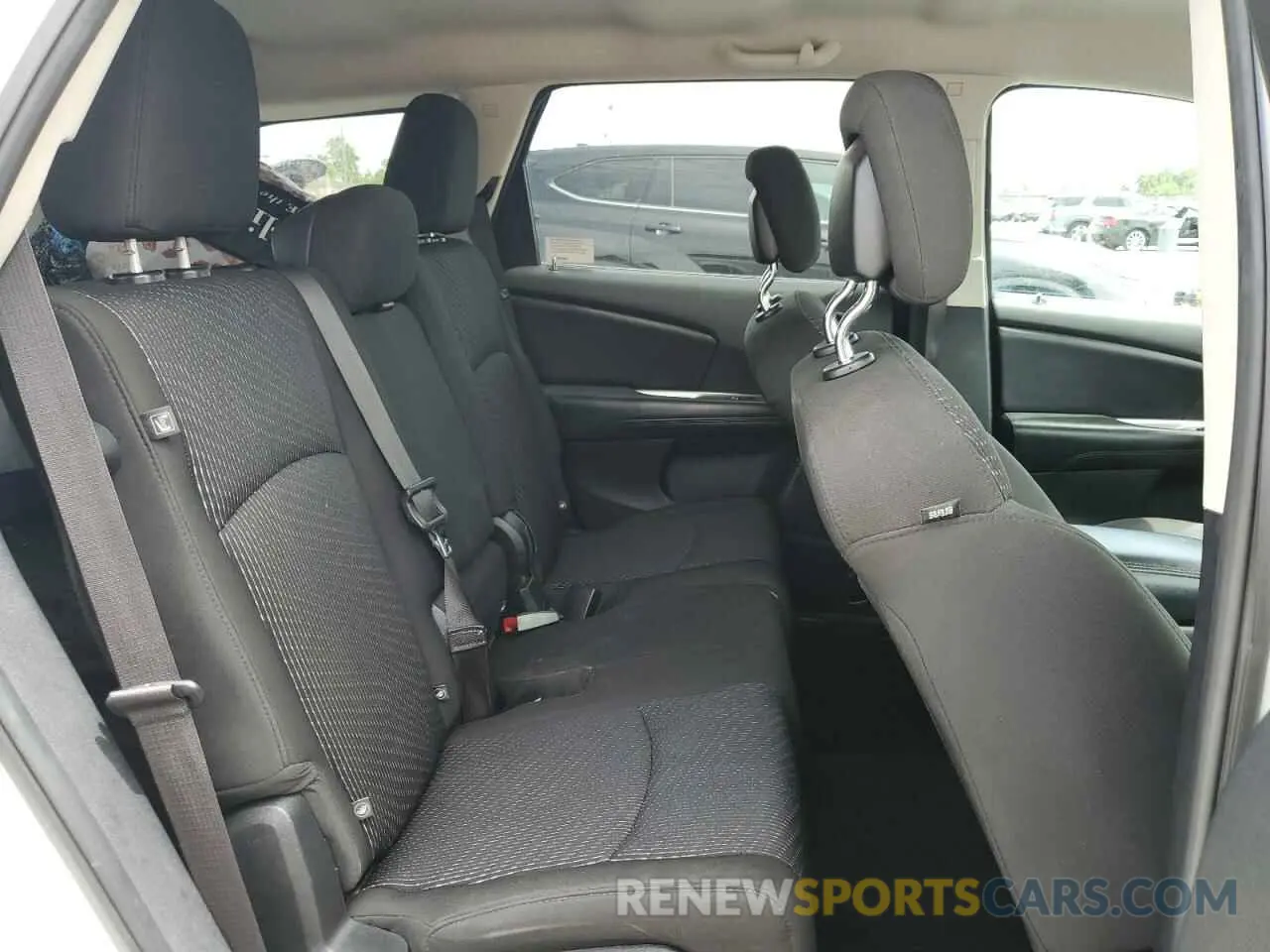 11 Фотография поврежденного автомобиля 3C4PDCAB9LT207434 DODGE JOURNEY 2020