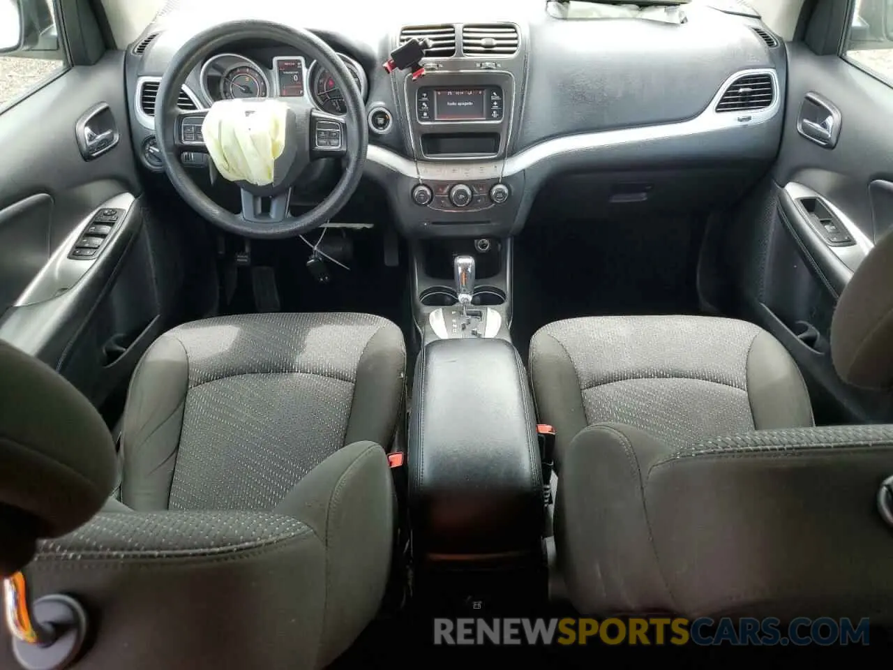 8 Фотография поврежденного автомобиля 3C4PDCAB9LT207434 DODGE JOURNEY 2020