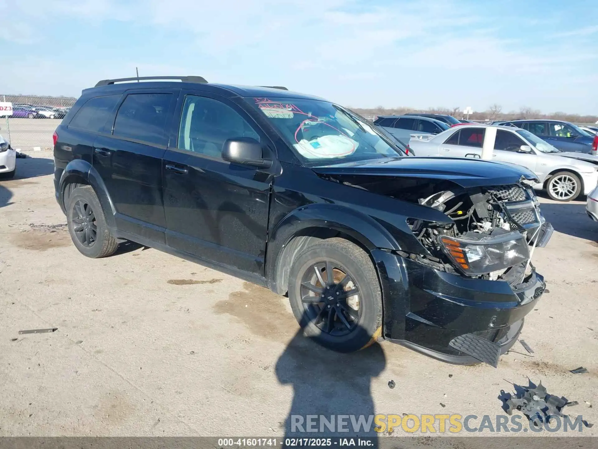 1 Фотография поврежденного автомобиля 3C4PDCAB9LT250865 DODGE JOURNEY 2020