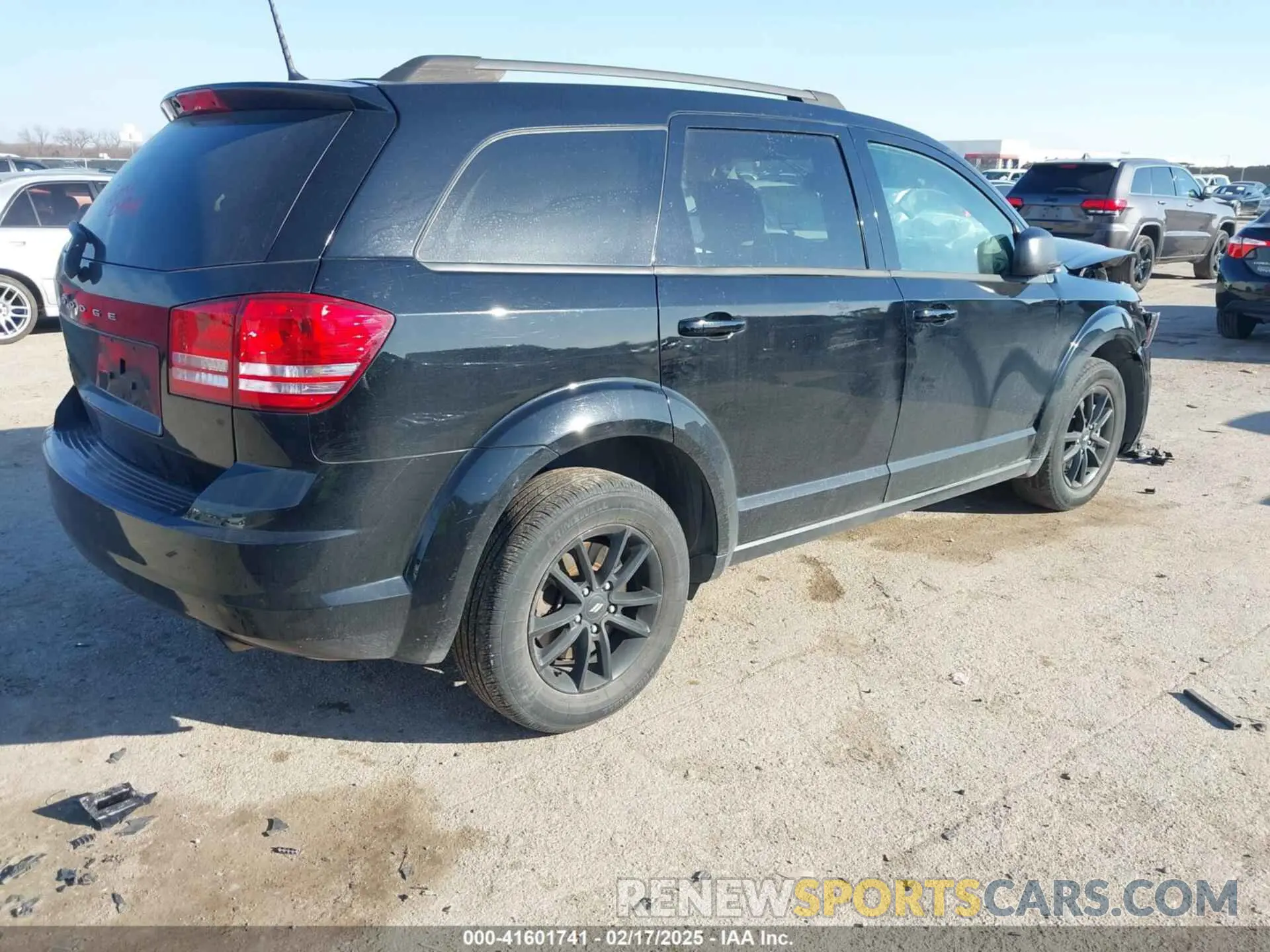 4 Фотография поврежденного автомобиля 3C4PDCAB9LT250865 DODGE JOURNEY 2020