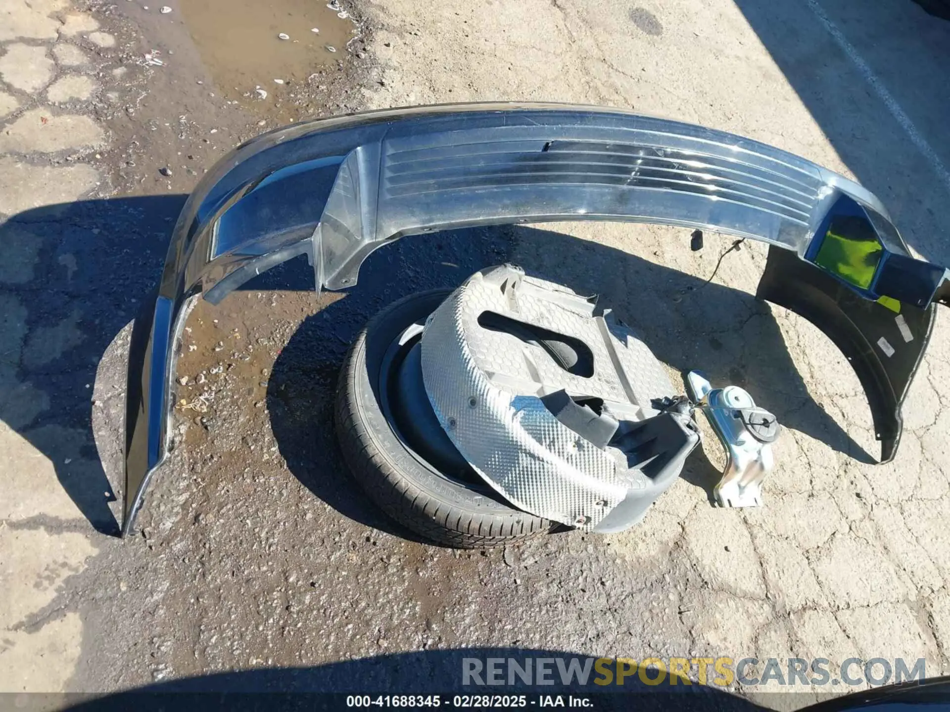 12 Photograph of a damaged car 3C4PDCAB9LT261820 DODGE JOURNEY 2020